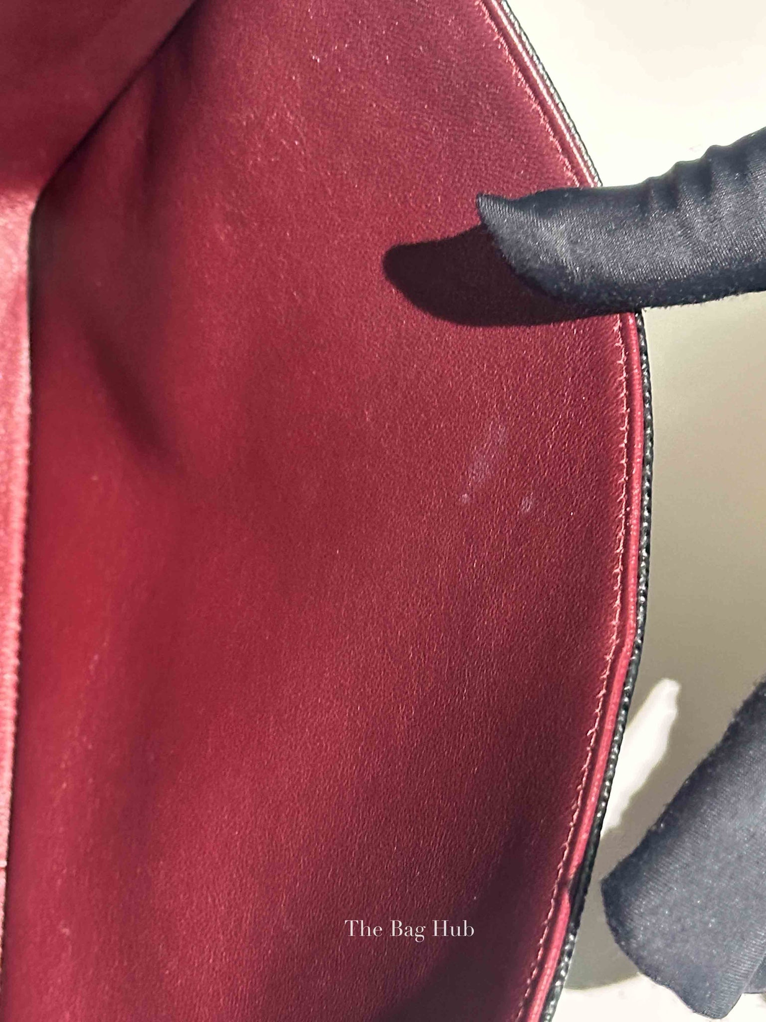 Chanel Black Quilted Caviar Jumbo Classic Double Flap Bag GHW