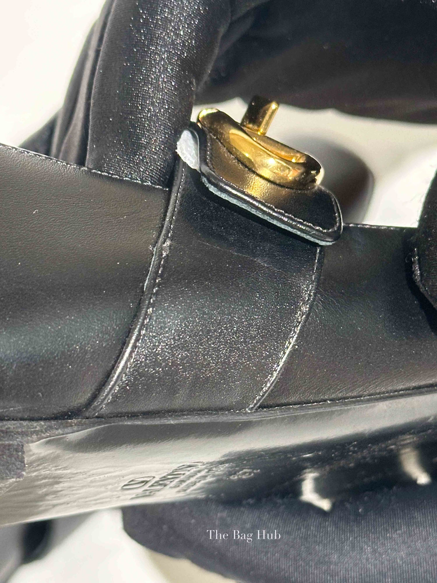 Valentino Garavani Black Leather VLogo Locker Mary Jane Ballerina Flats Size 37