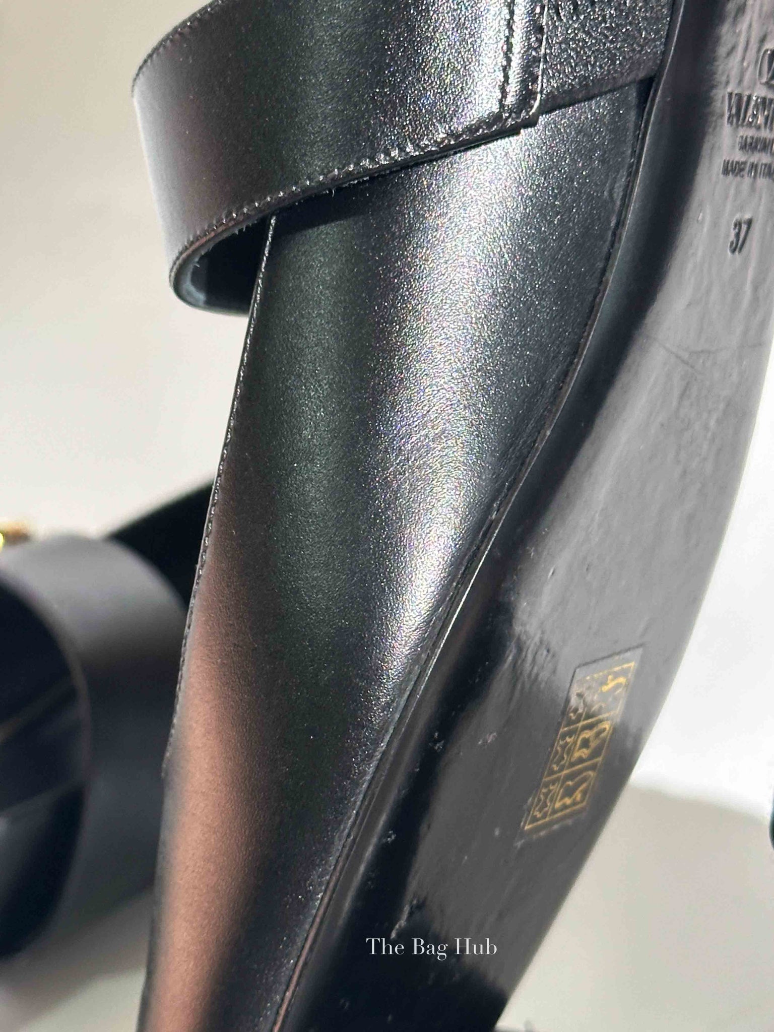 Valentino Garavani Black Leather VLogo Locker Mary Jane Ballerina Flats Size 37