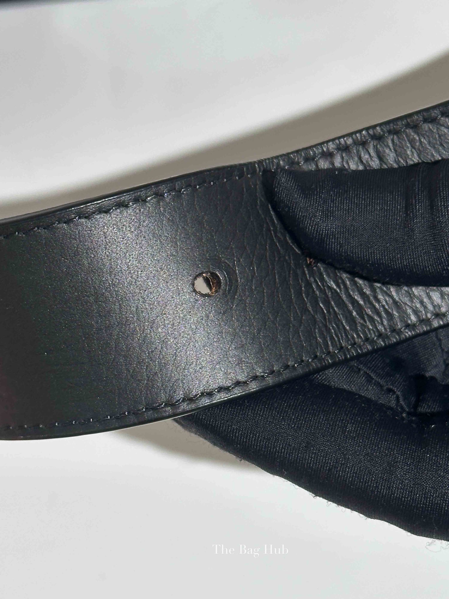 Louis Vuitton Black/Brown Leather Initiales Reversible Belt Size 110/44