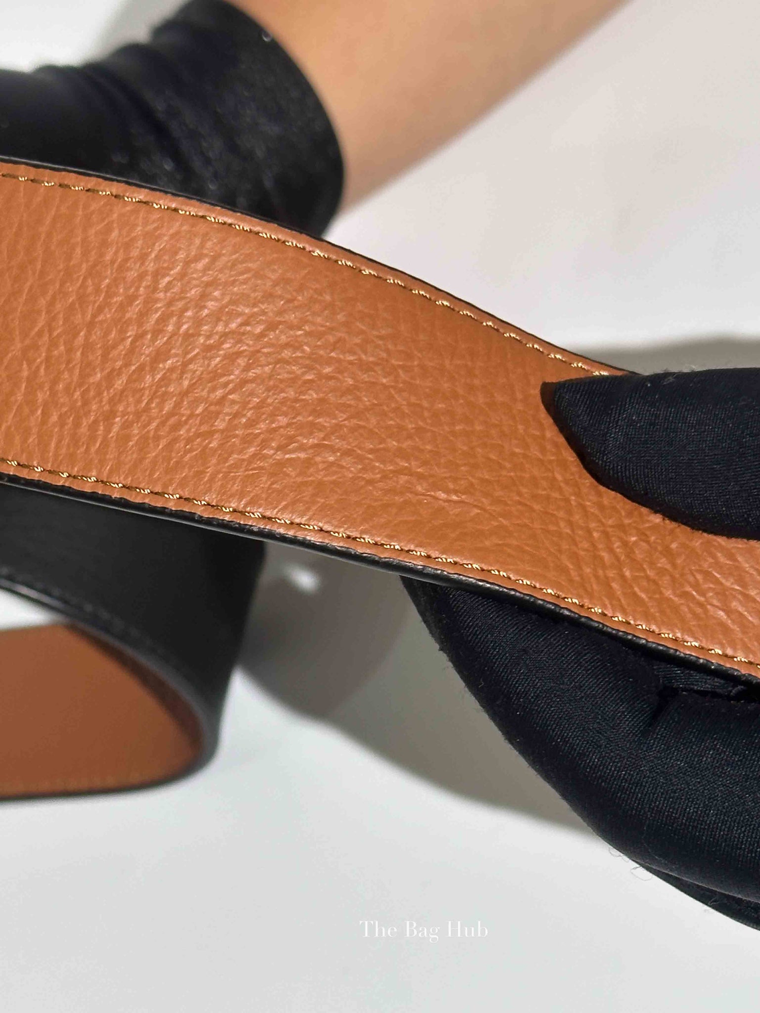 Louis Vuitton Black/Brown Leather Initiales Reversible Belt Size 110/44