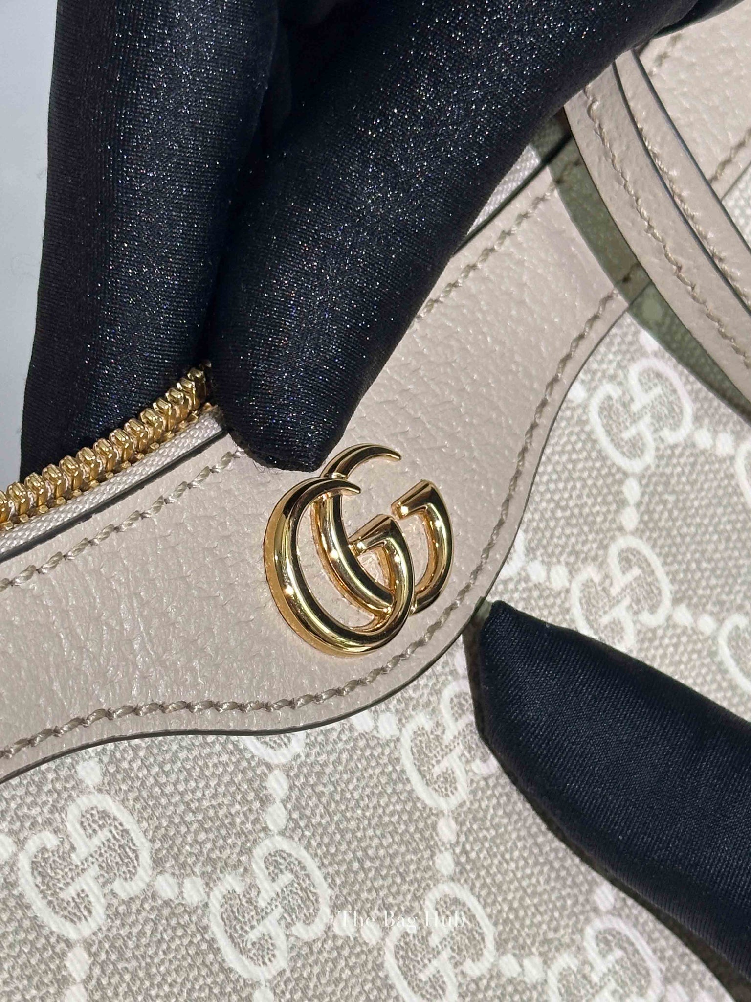 Gucci Beige/White GG Supreme Canvas Ophidia Small Shoulder Bag