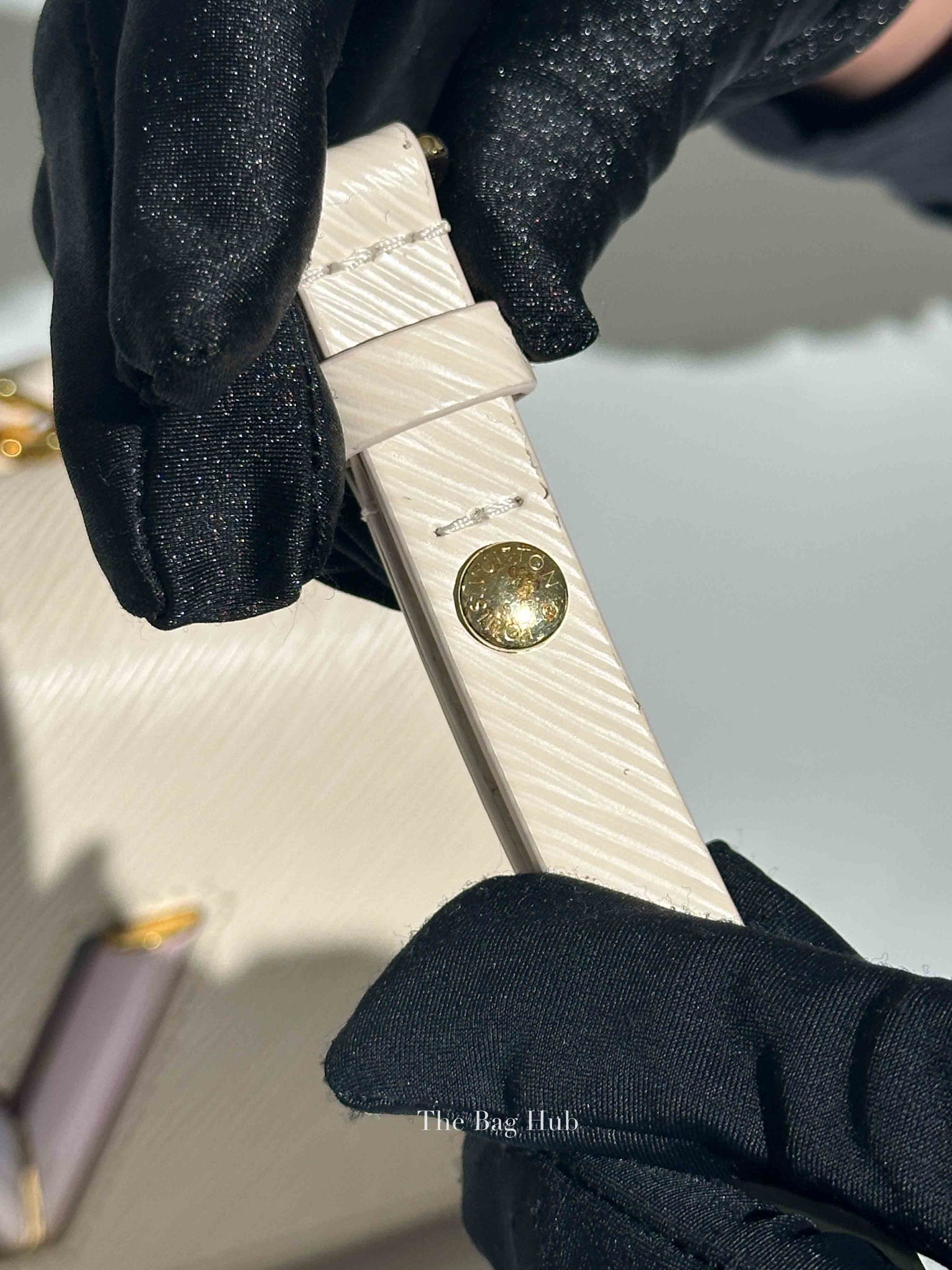 Louis Vuitton Quartz Epi PM Twist Braided Chain Shoulder Bag