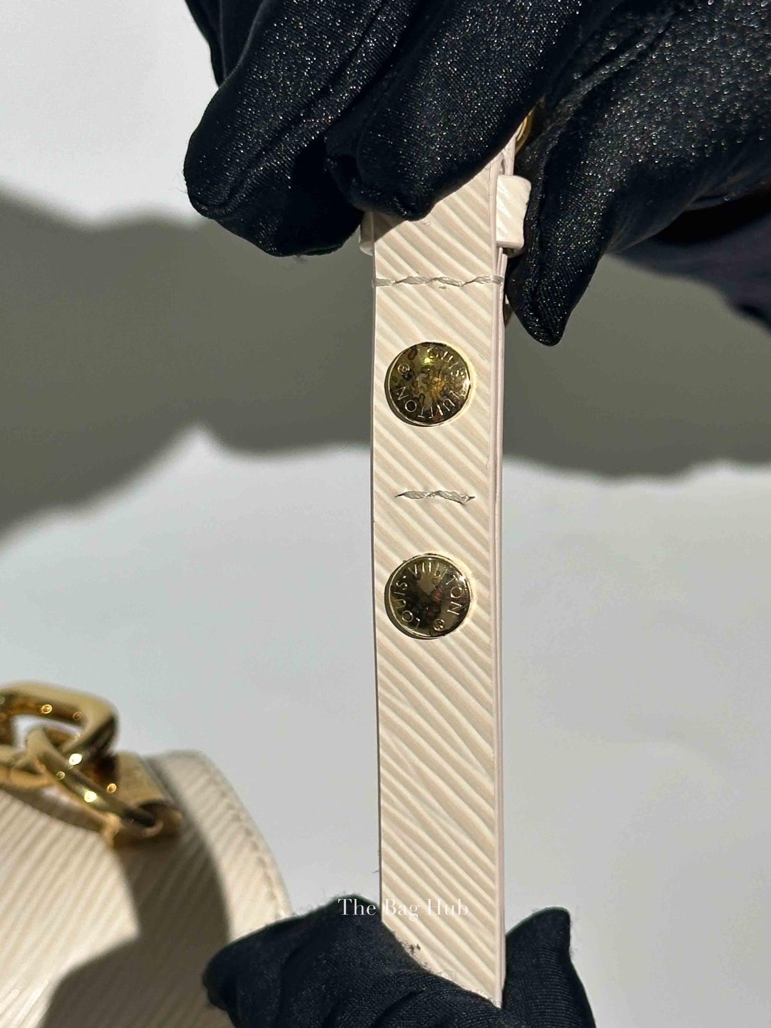 Louis Vuitton Quartz Epi PM Twist Braided Chain Shoulder Bag