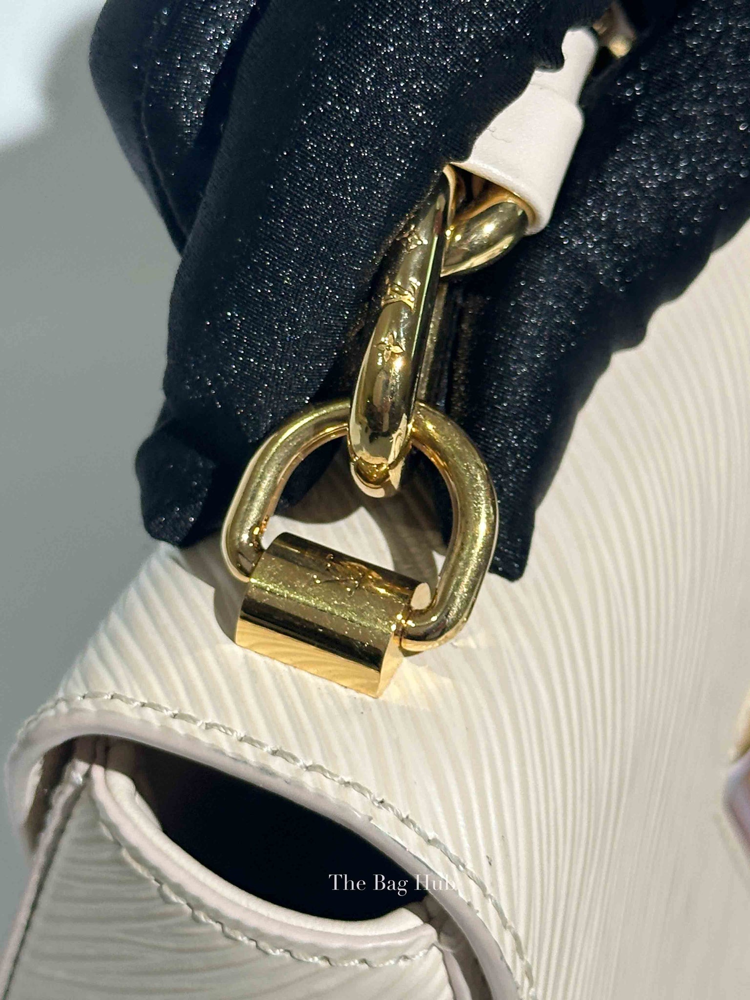 Louis Vuitton Quartz Epi PM Twist Braided Chain Shoulder Bag