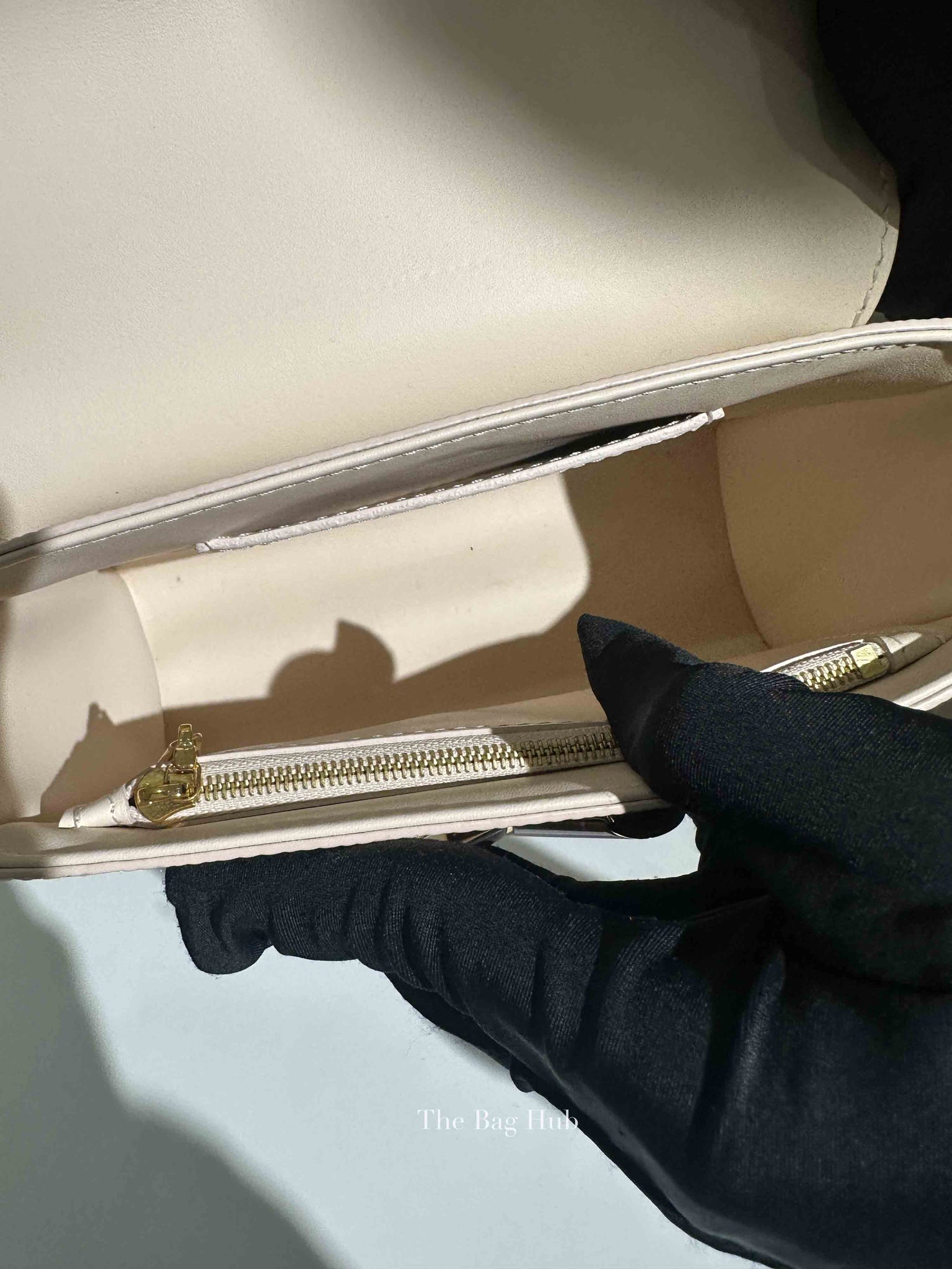 Louis Vuitton Quartz Epi PM Twist Braided Chain Shoulder Bag