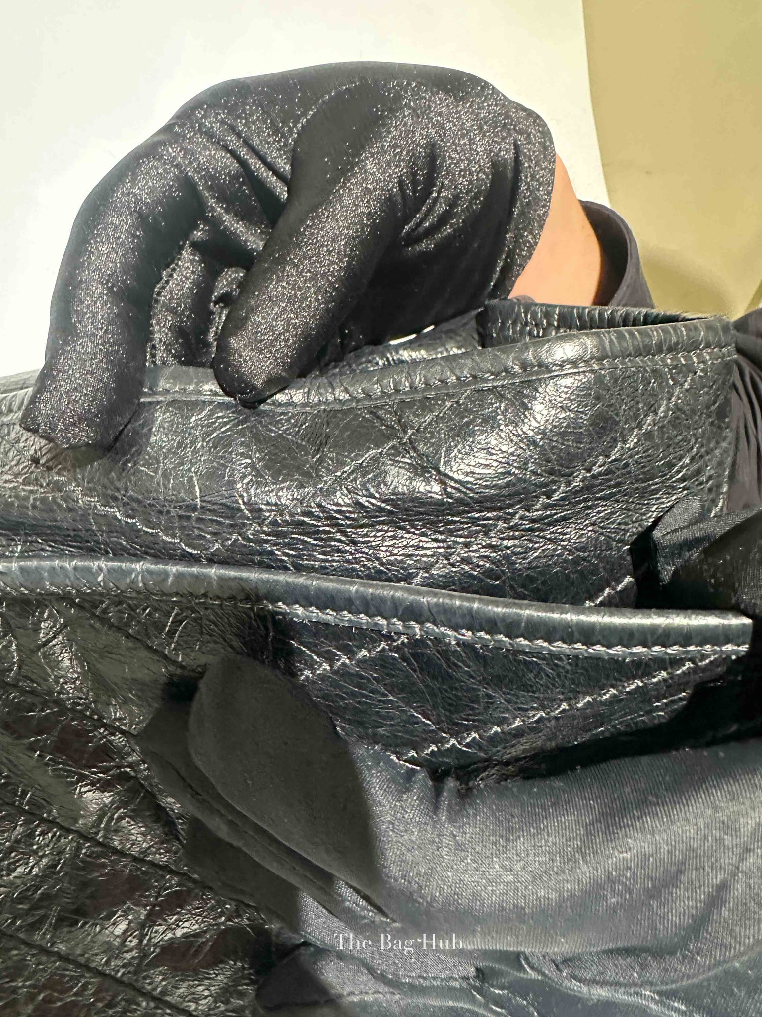 Saint Laurent Black Crinkled Matelasse Monogram Medium Niki Chain Bag