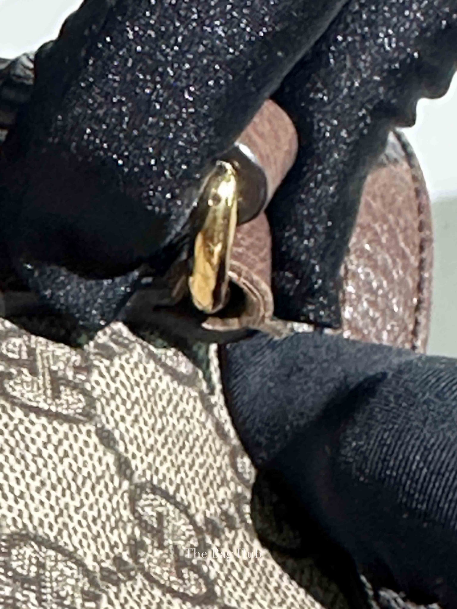 Gucci Beige/Ebony GG Canvas Web Ophidia Medium Tote Bag