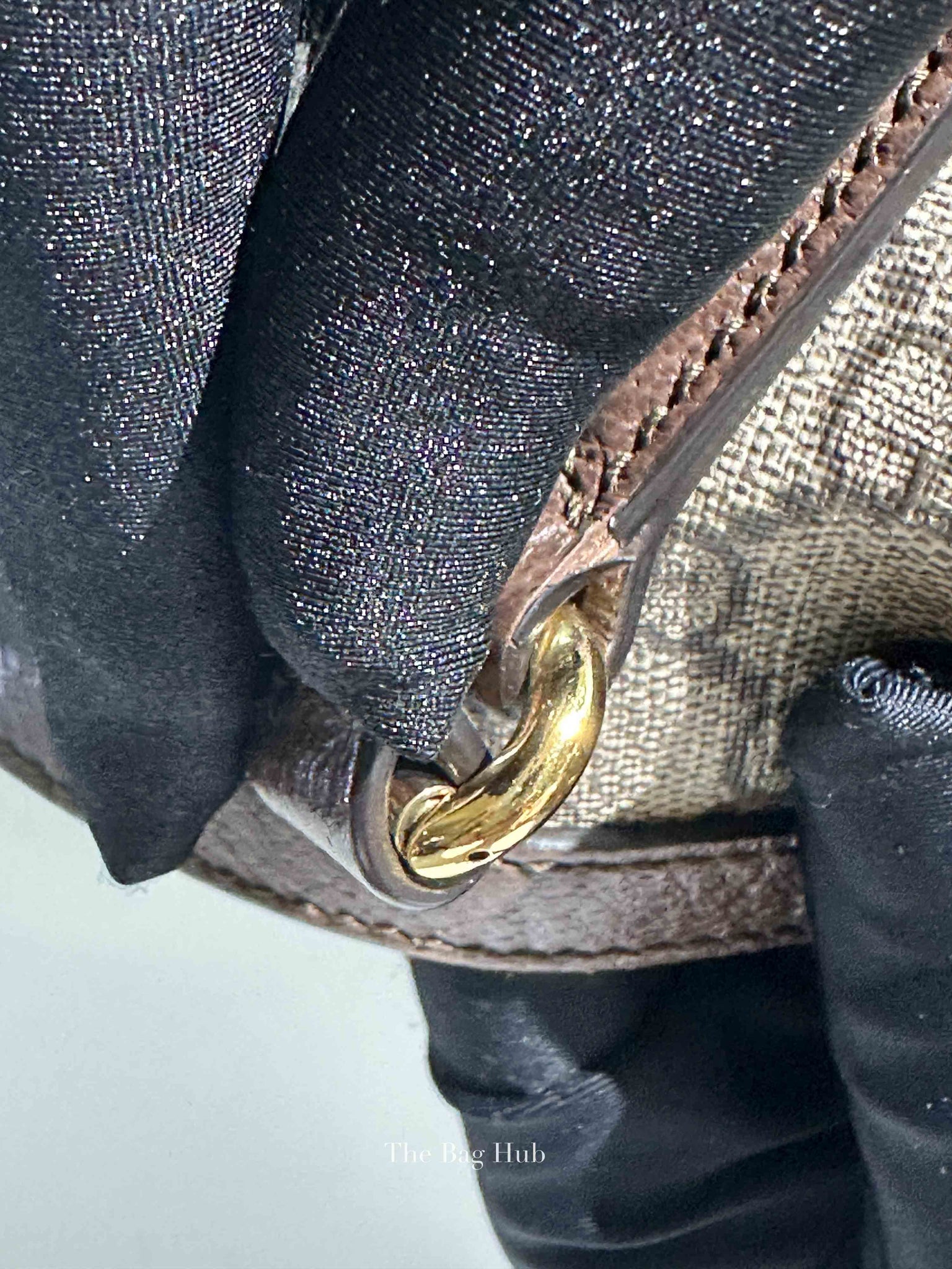 Gucci Beige/Ebony GG Canvas Web Ophidia Medium Tote Bag