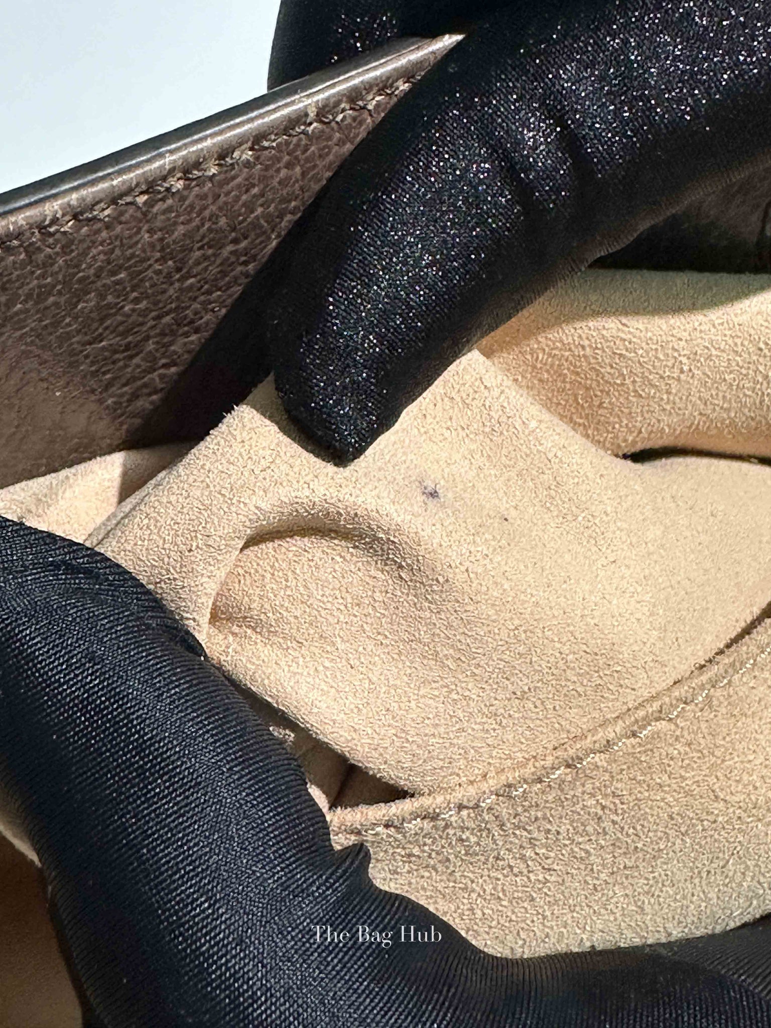 Gucci Beige/Ebony GG Canvas Web Ophidia Medium Tote Bag