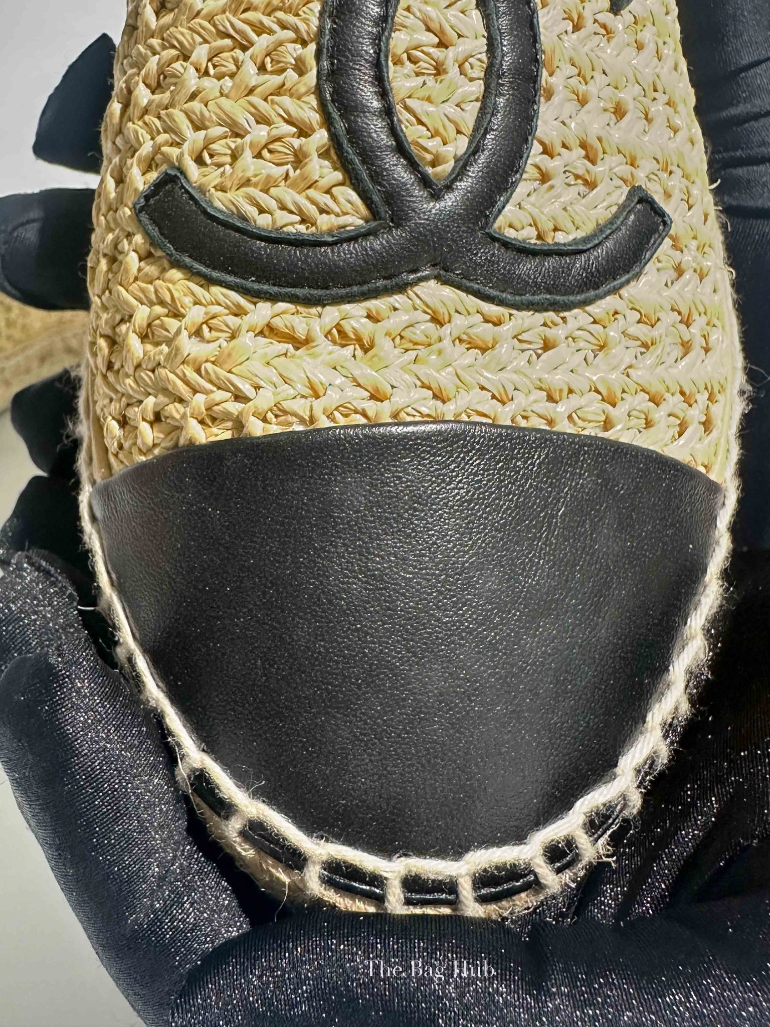 Chanel Beige/Black Raffia CC Espadrilles Size 38