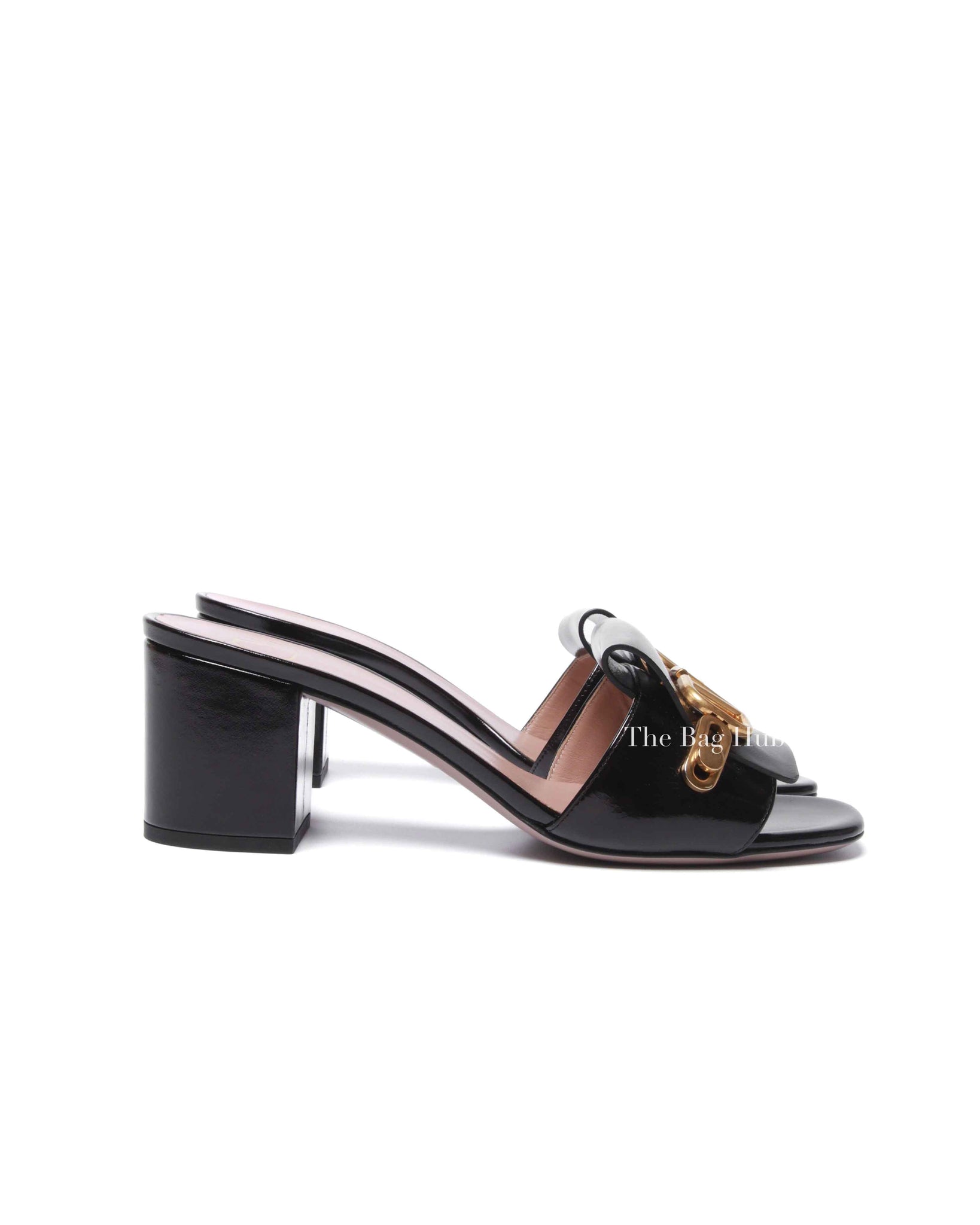 Valentino Garavani Nero Calfskin VLogo Signature Sandals Size 36.5