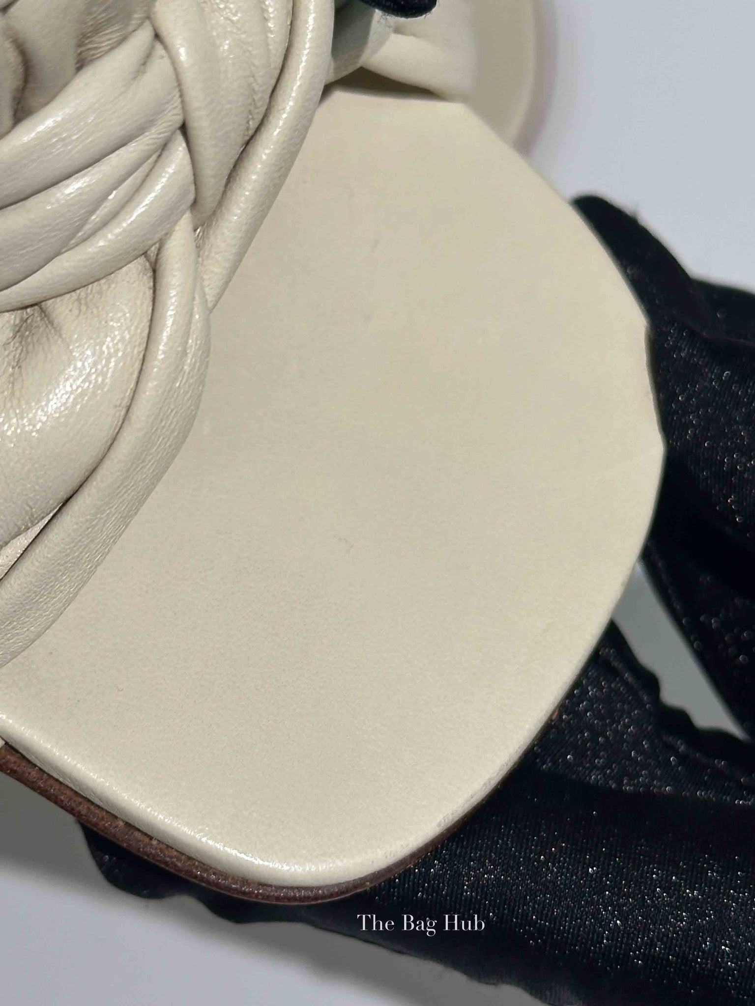 Bottega Veneta Wax Shiny Nappa Intrecciato The Board Sandals Size 36