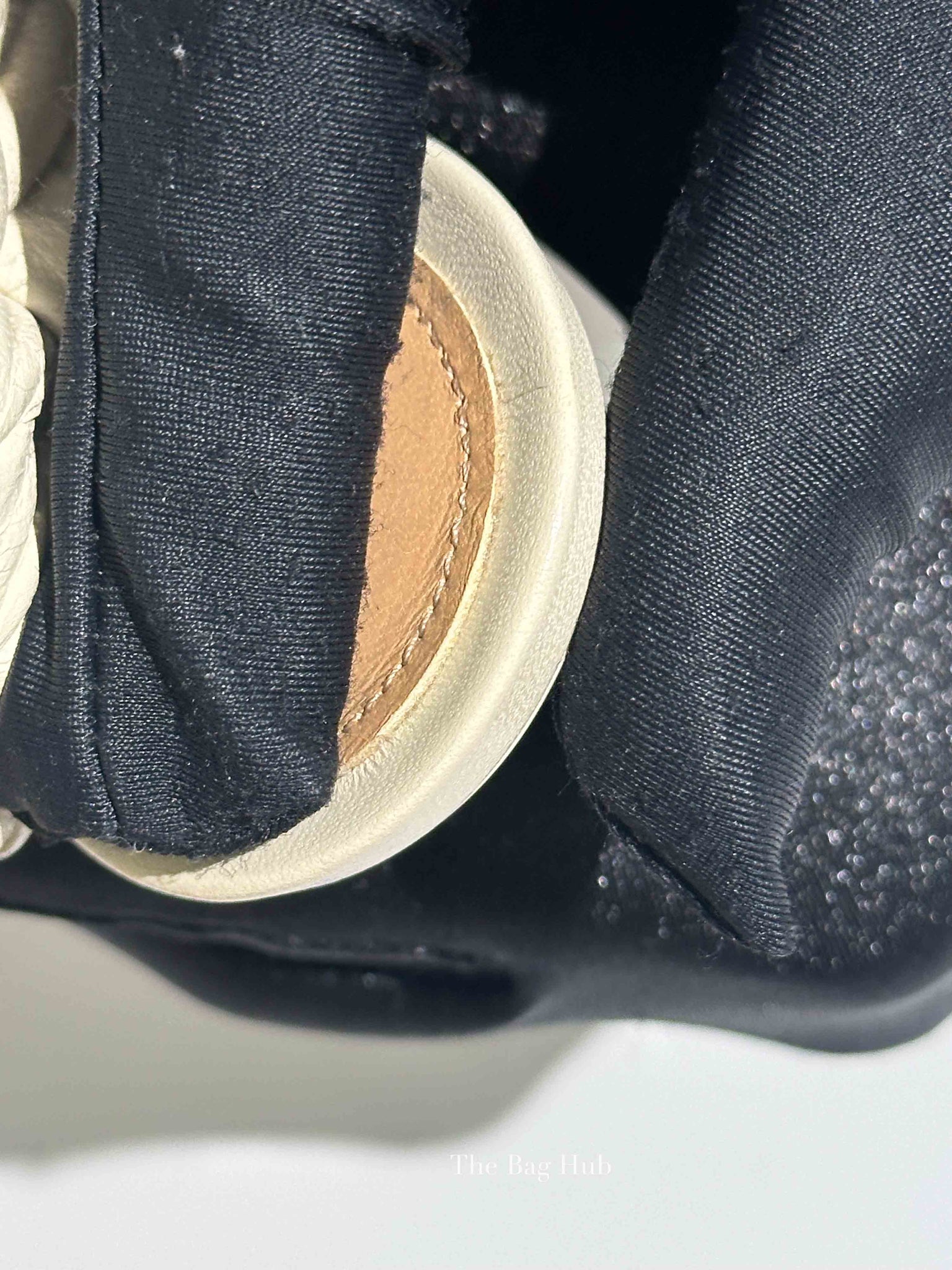 Bottega Veneta Wax Shiny Nappa Intrecciato The Board Sandals Size 36