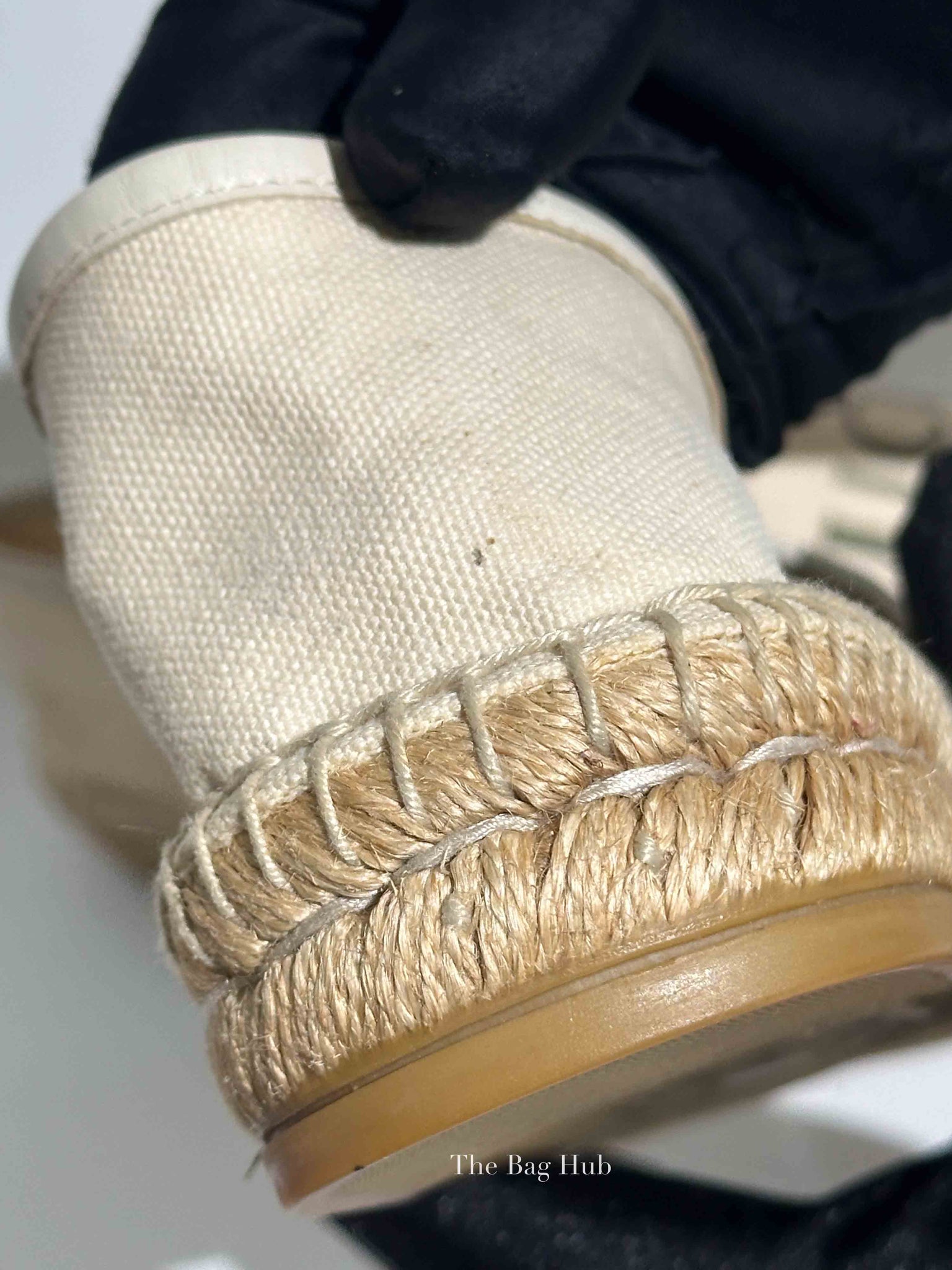 Gucci Cream Canvas Logo Printed Espadrilles Size 39