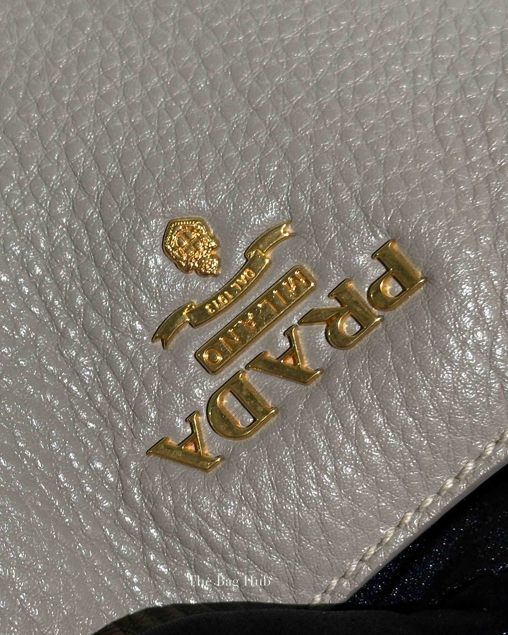 Prada Gray Vitello Daino Leather Double Zip Pocket Hobo Bag