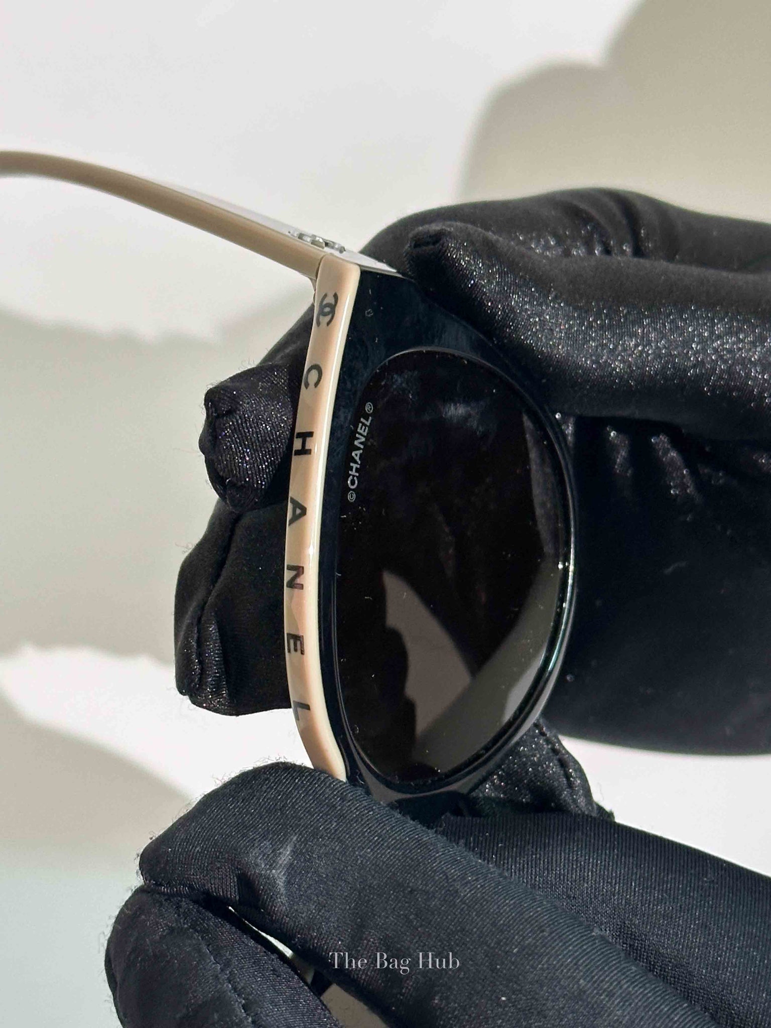 Chanel Black/Beige Acetate Cateye Sunglasses