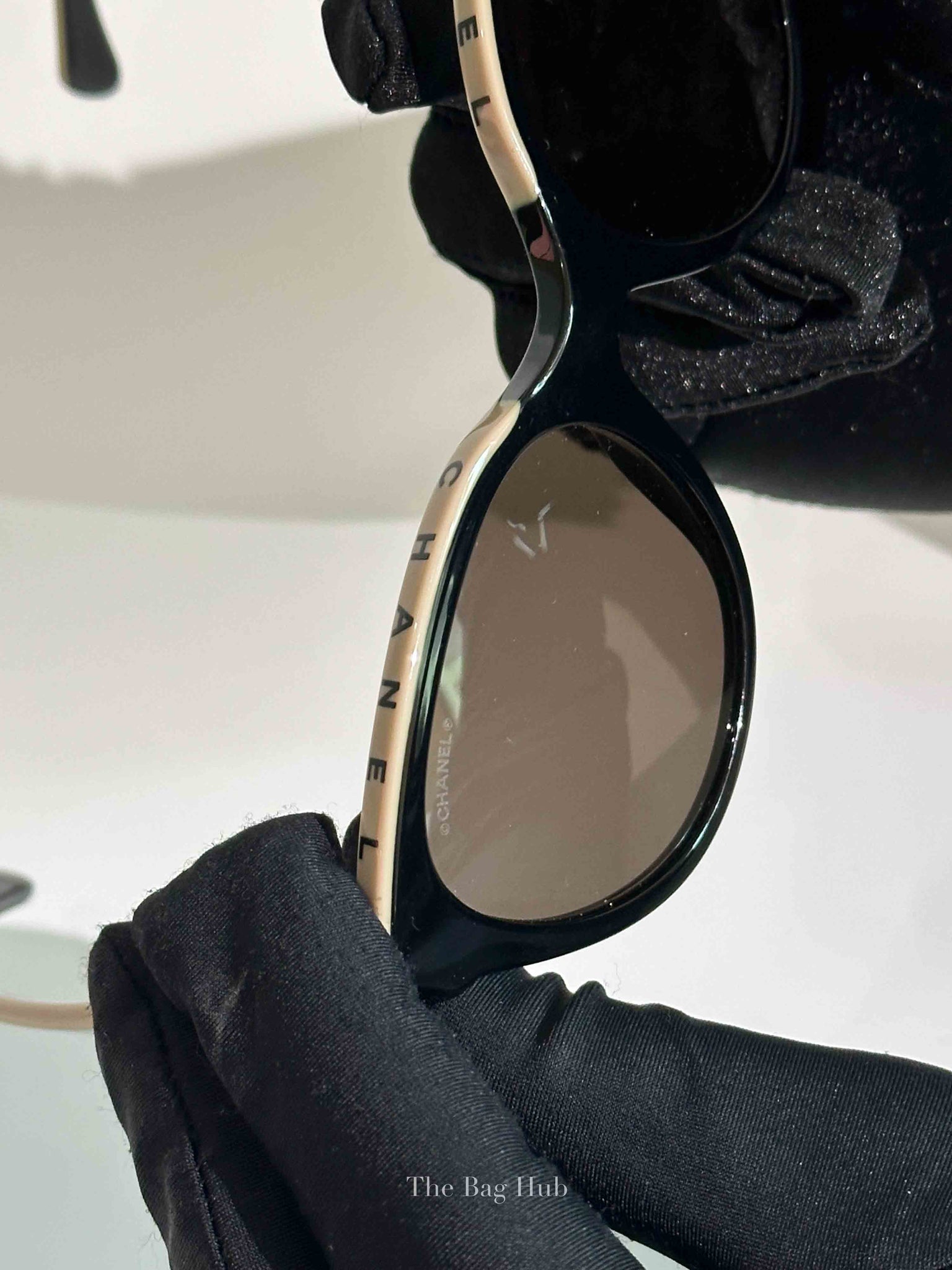 Chanel Black/Beige Acetate Cateye Sunglasses