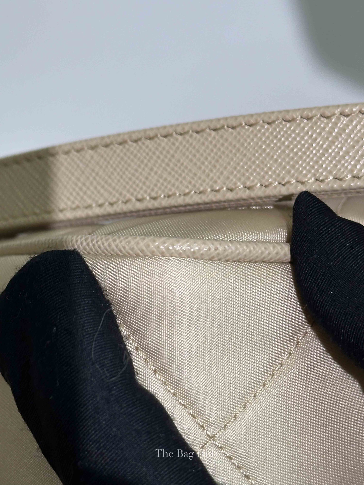 Prada Desert Beige Re-Nylon Saffiano Quilted Mini Re-Edition 1995 Chaine Shoulder Bag