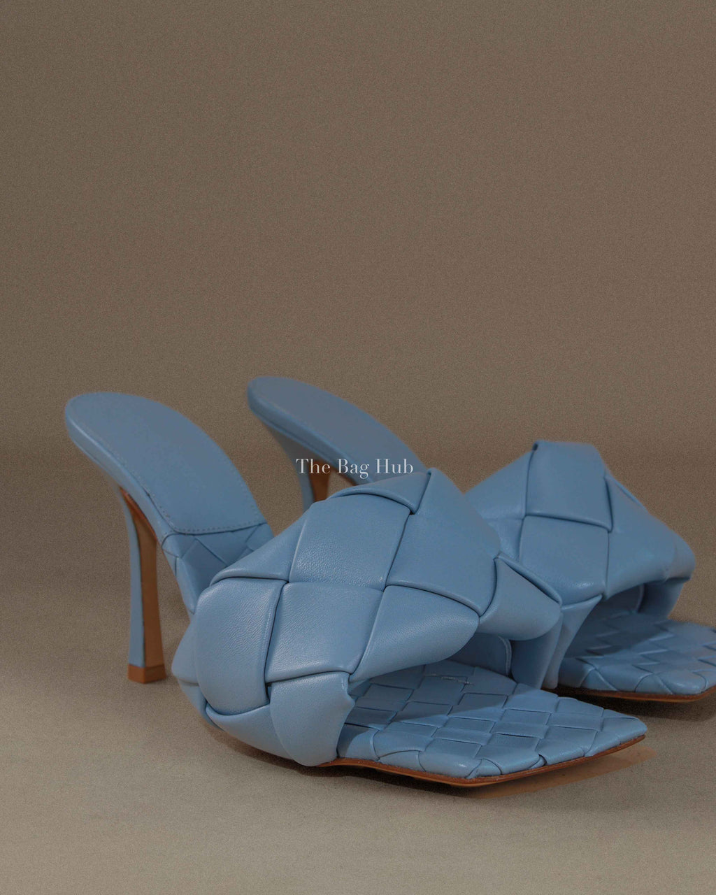 Bottega Veneta Ice Nappa Maxi Intrecciato Lido Mule Sandals Size 37