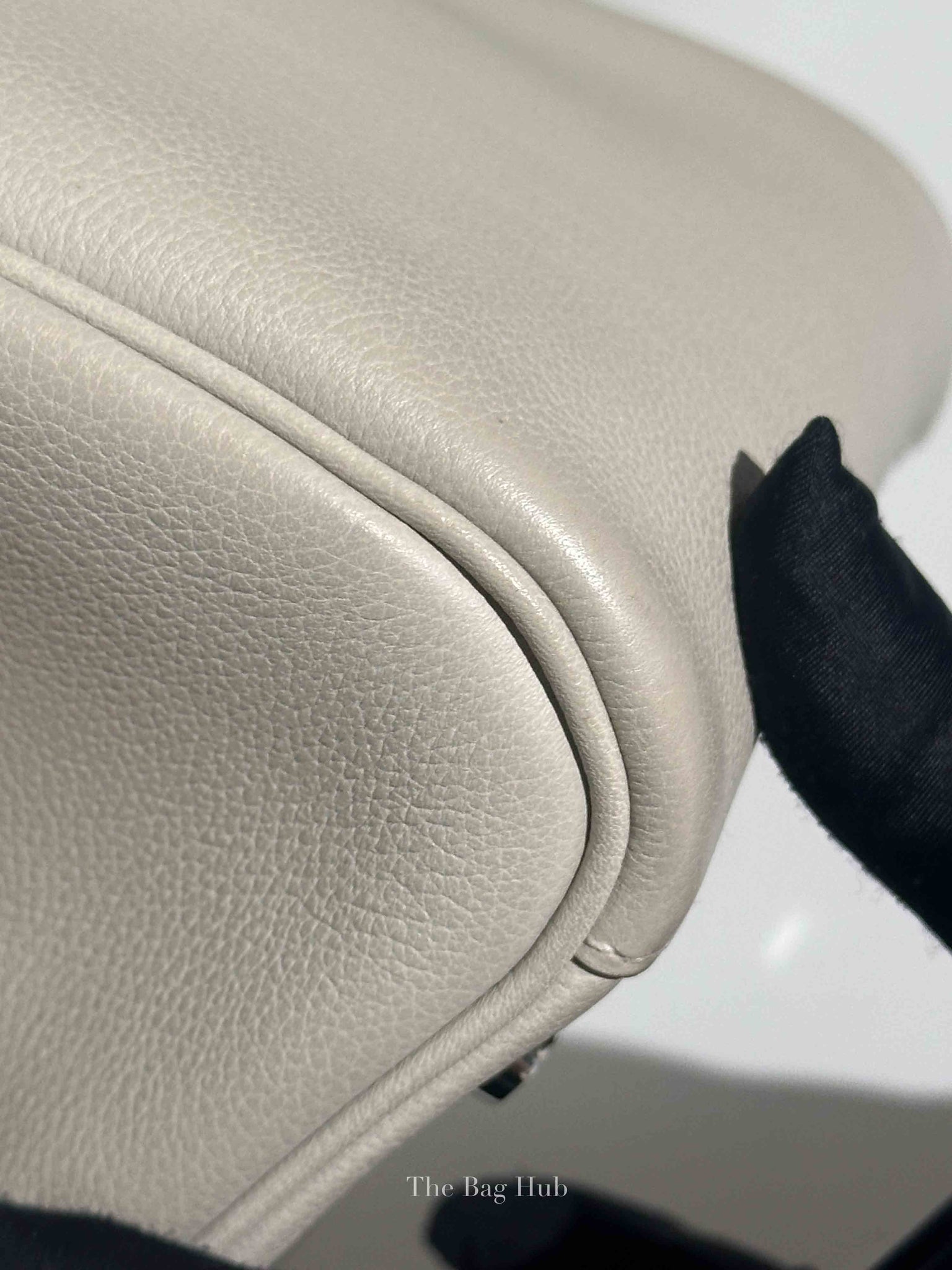 Hermes Gris Perle Evercolor Lindy 30 Bag PHW