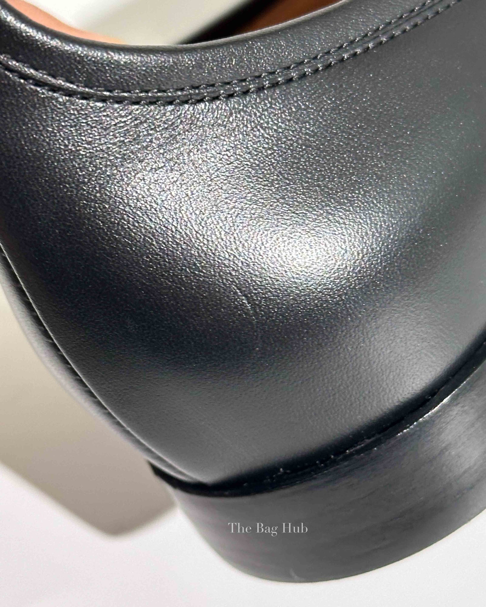 Givenchy Black/White Calfskin Graphic Ankle Strap Ballerina Flats Size 38