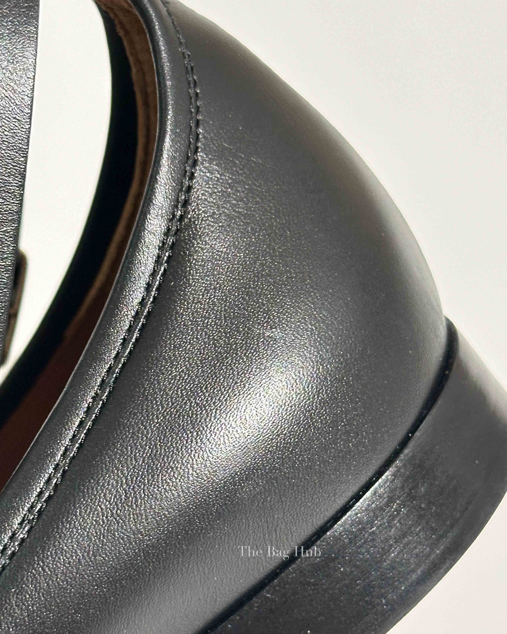 Givenchy Black/White Calfskin Graphic Ankle Strap Ballerina Flats Size 38