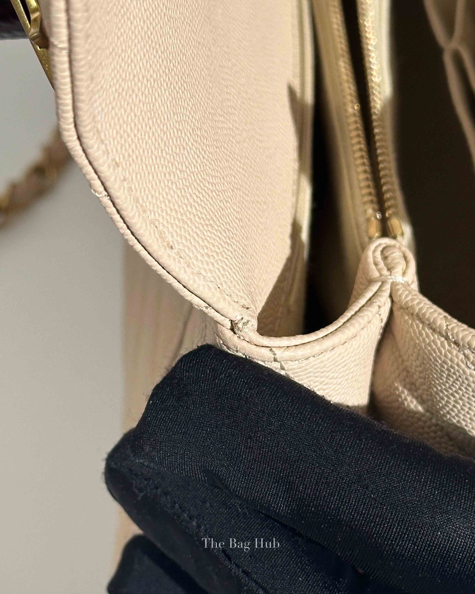 Chanel Cream Caviar Coco Handle Medium Bag GHW