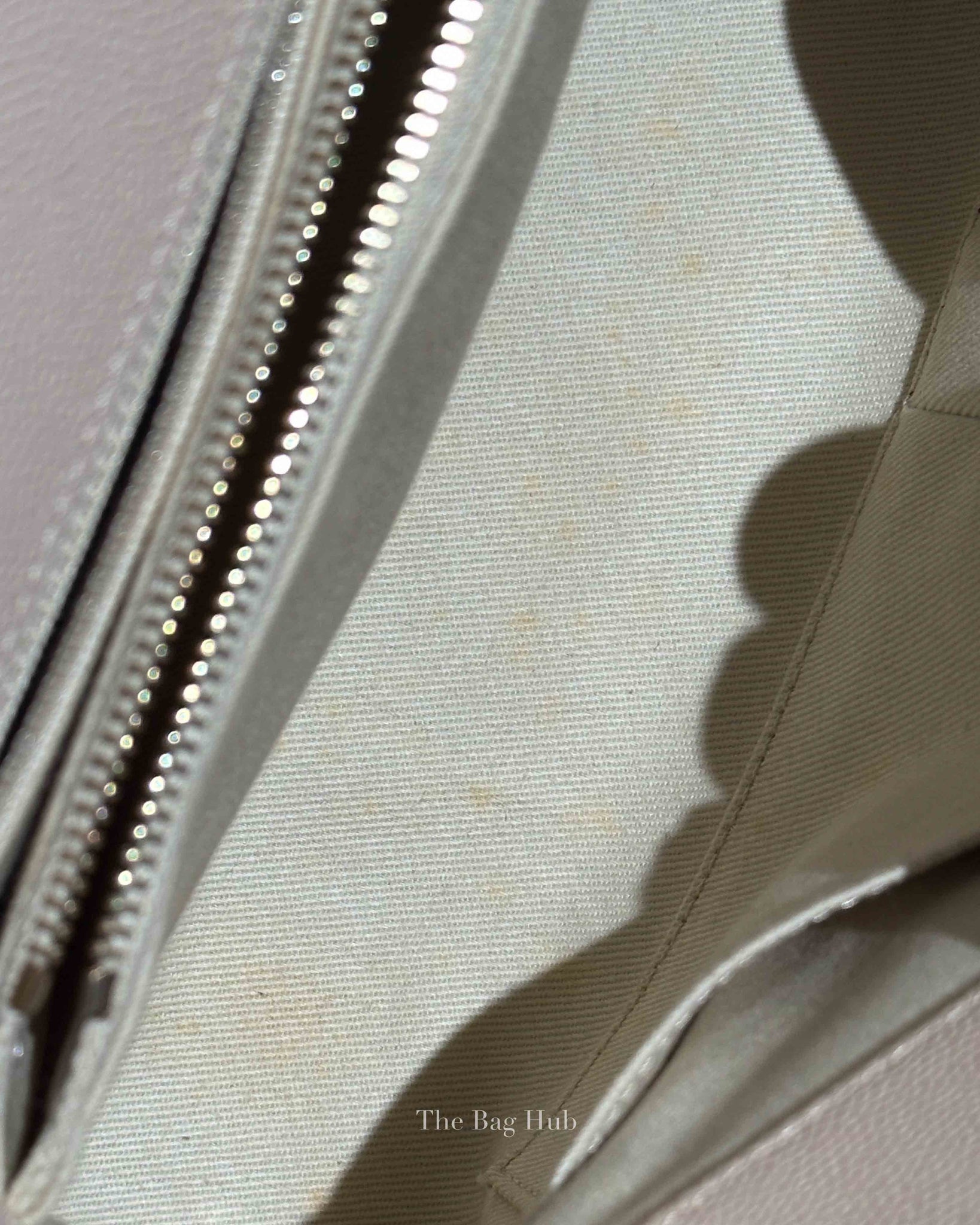 Chanel Cream Caviar Coco Handle Medium Bag GHW