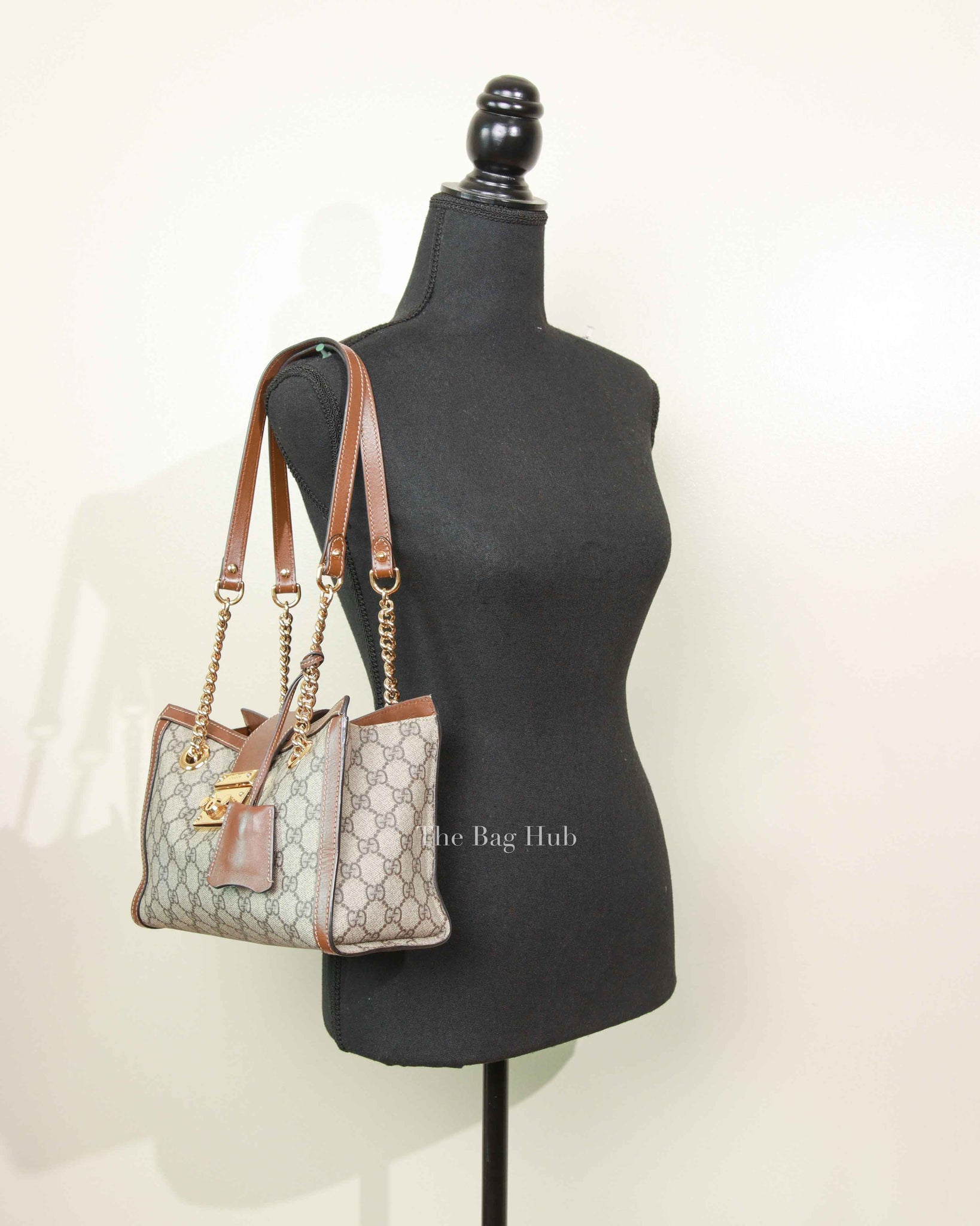 Gucci Beige/Ebony Canvas GG Supreme Padlock Medium Tote Bag