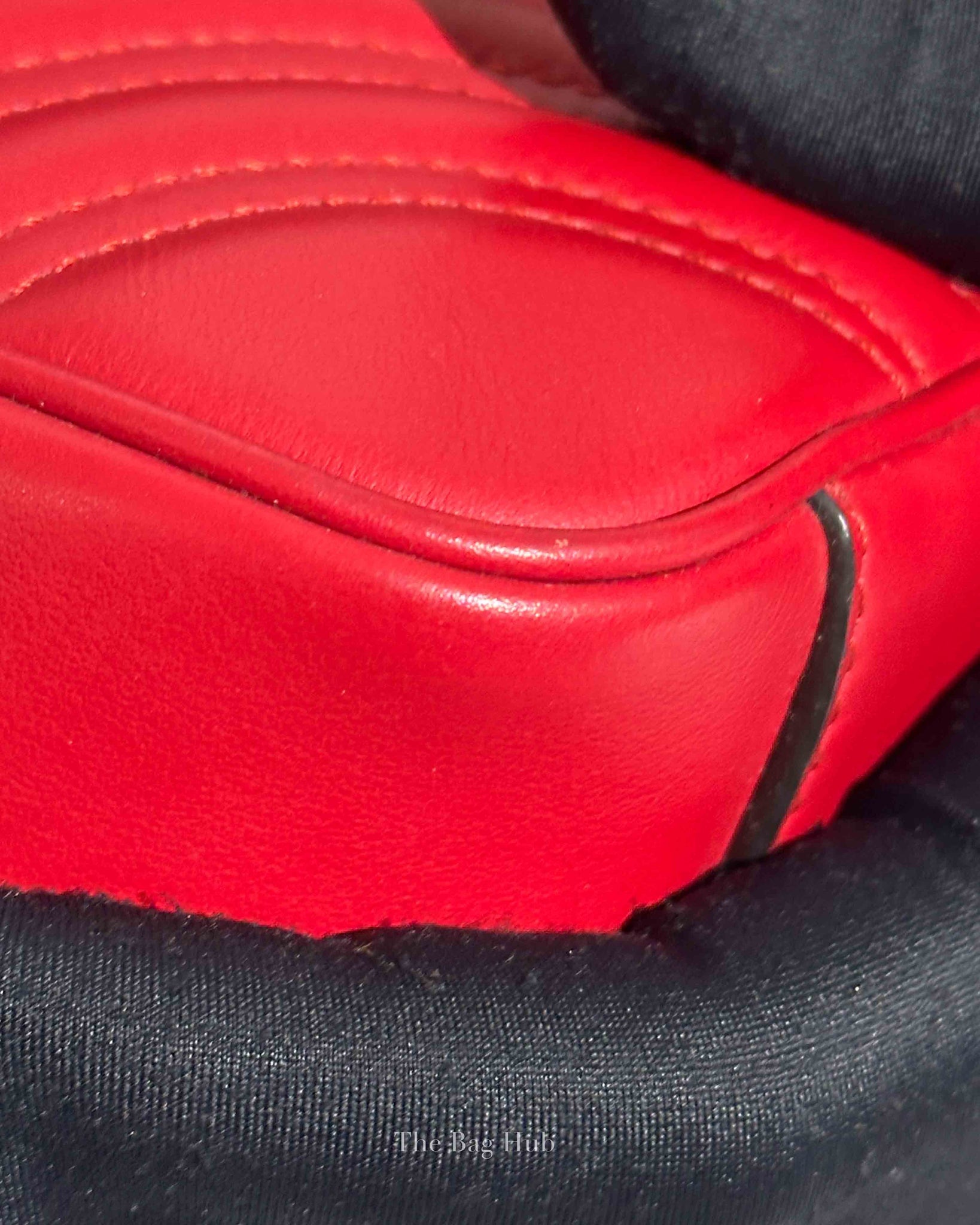 Gucci Red GG Marmont Leather Medium Shoulder Bag