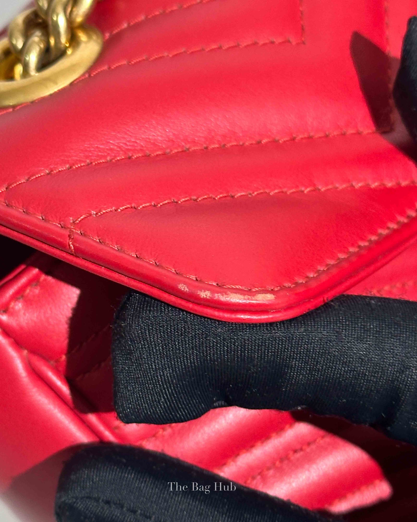 Gucci Red GG Marmont Leather Medium Shoulder Bag