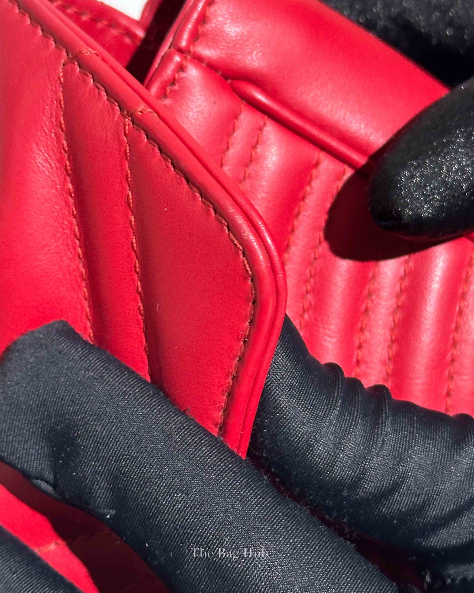 Gucci Red GG Marmont Leather Medium Shoulder Bag