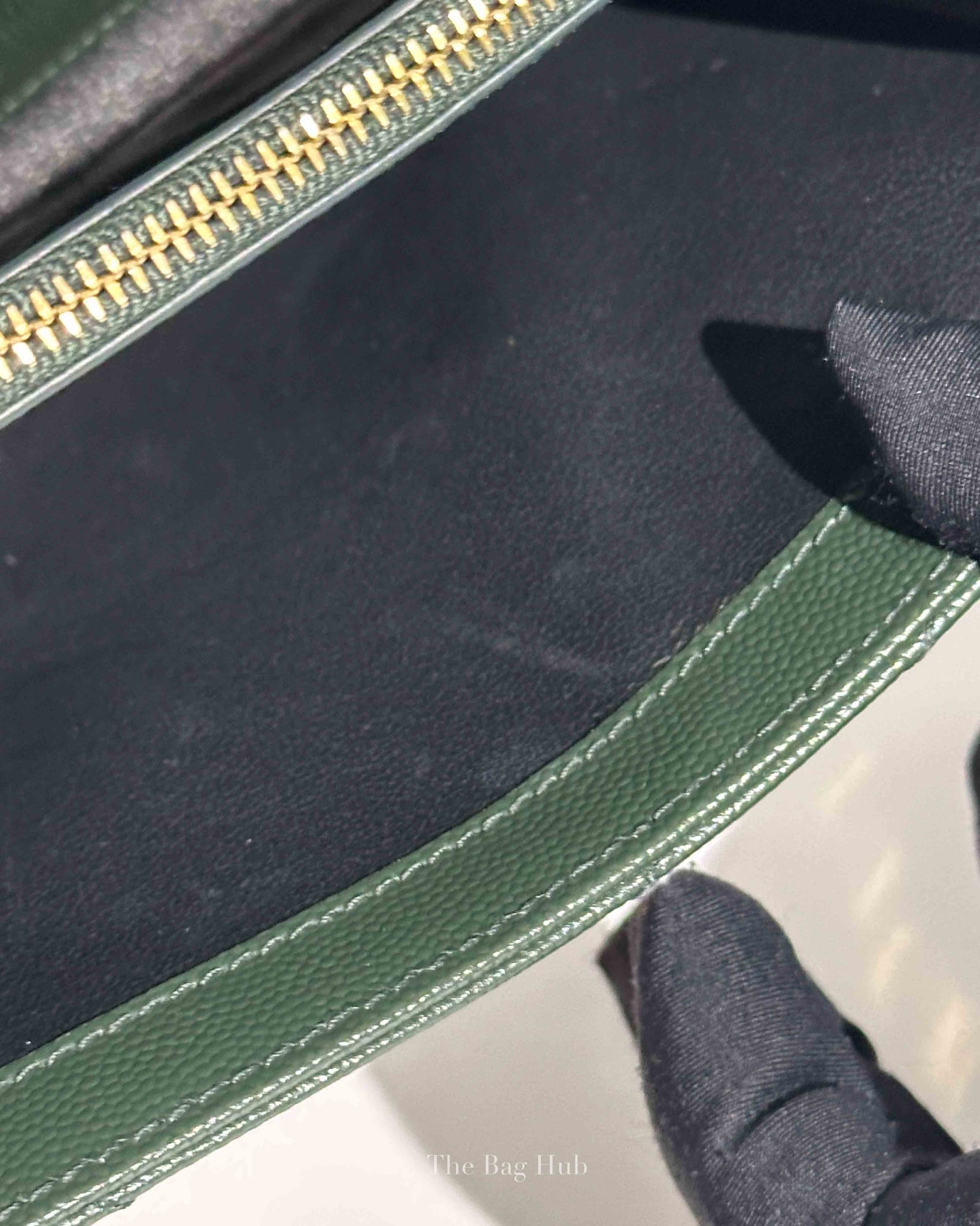 Saint Laurent Dark Emerald Grain De Poudre Classic Cassandre Chain Wallet