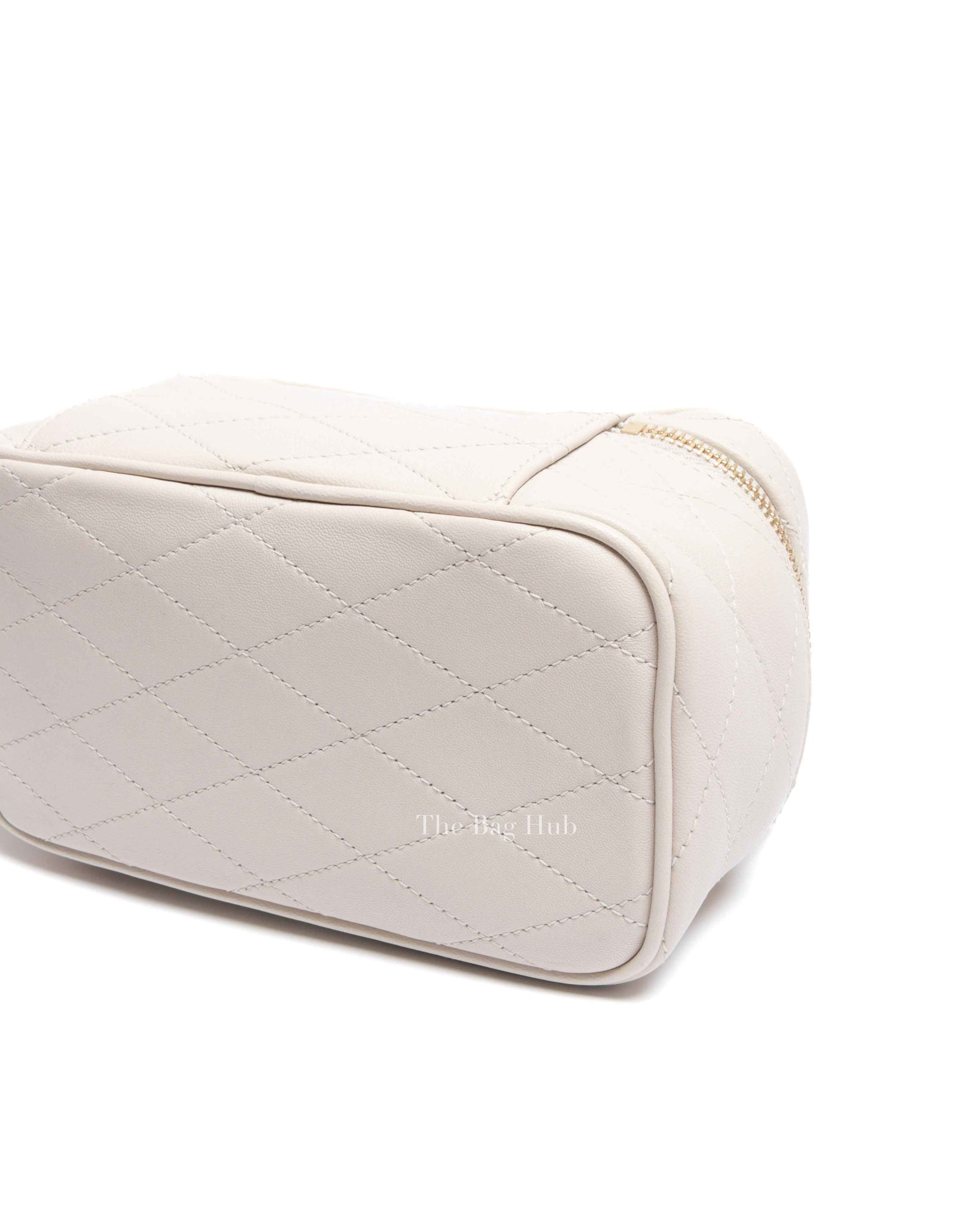 Saint Laurent White Quilted Lambskin Mini Vanity Case