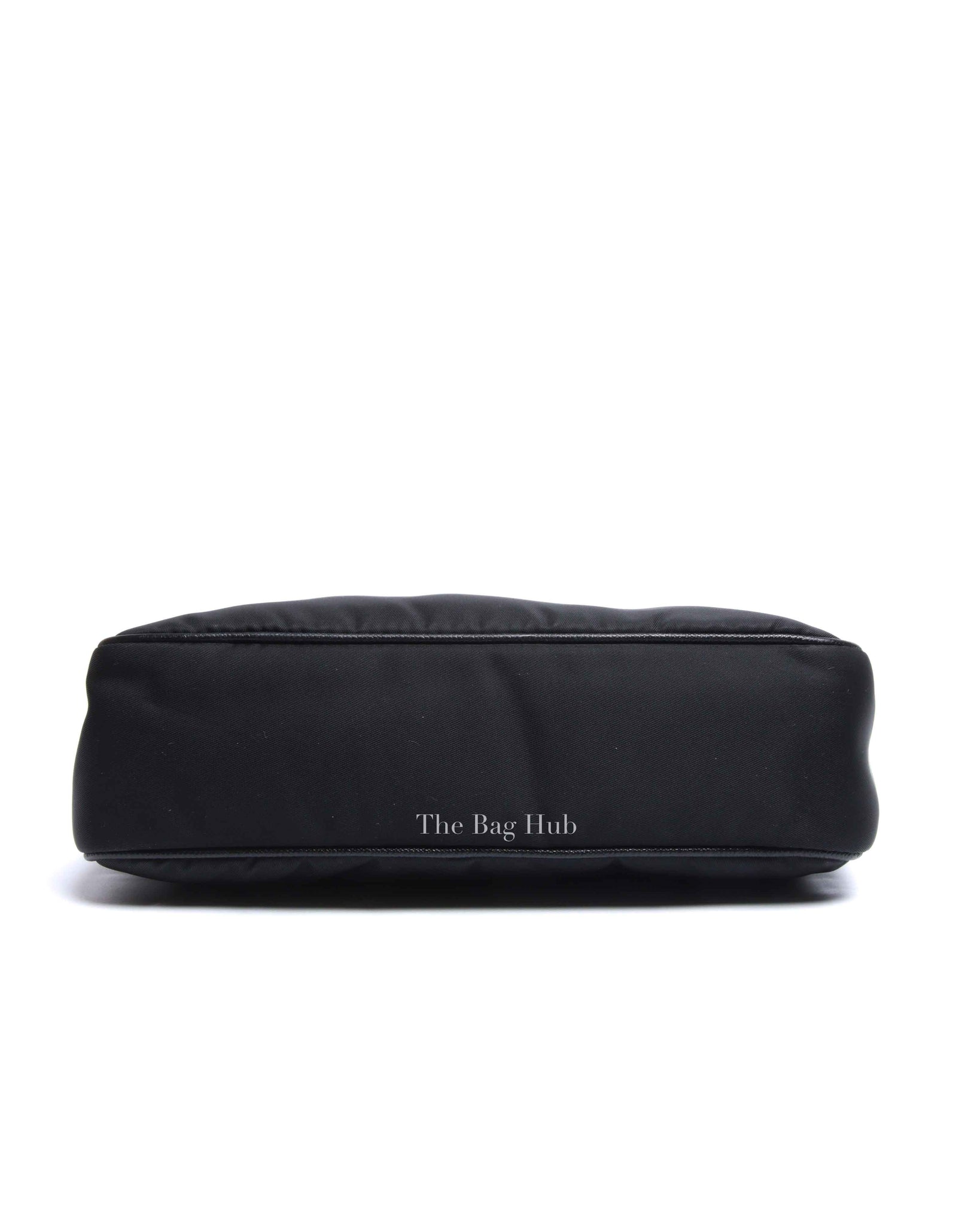 Prada Black Nylon Tessuto Re-Edition 2005 Shoulder Bag 1BH204