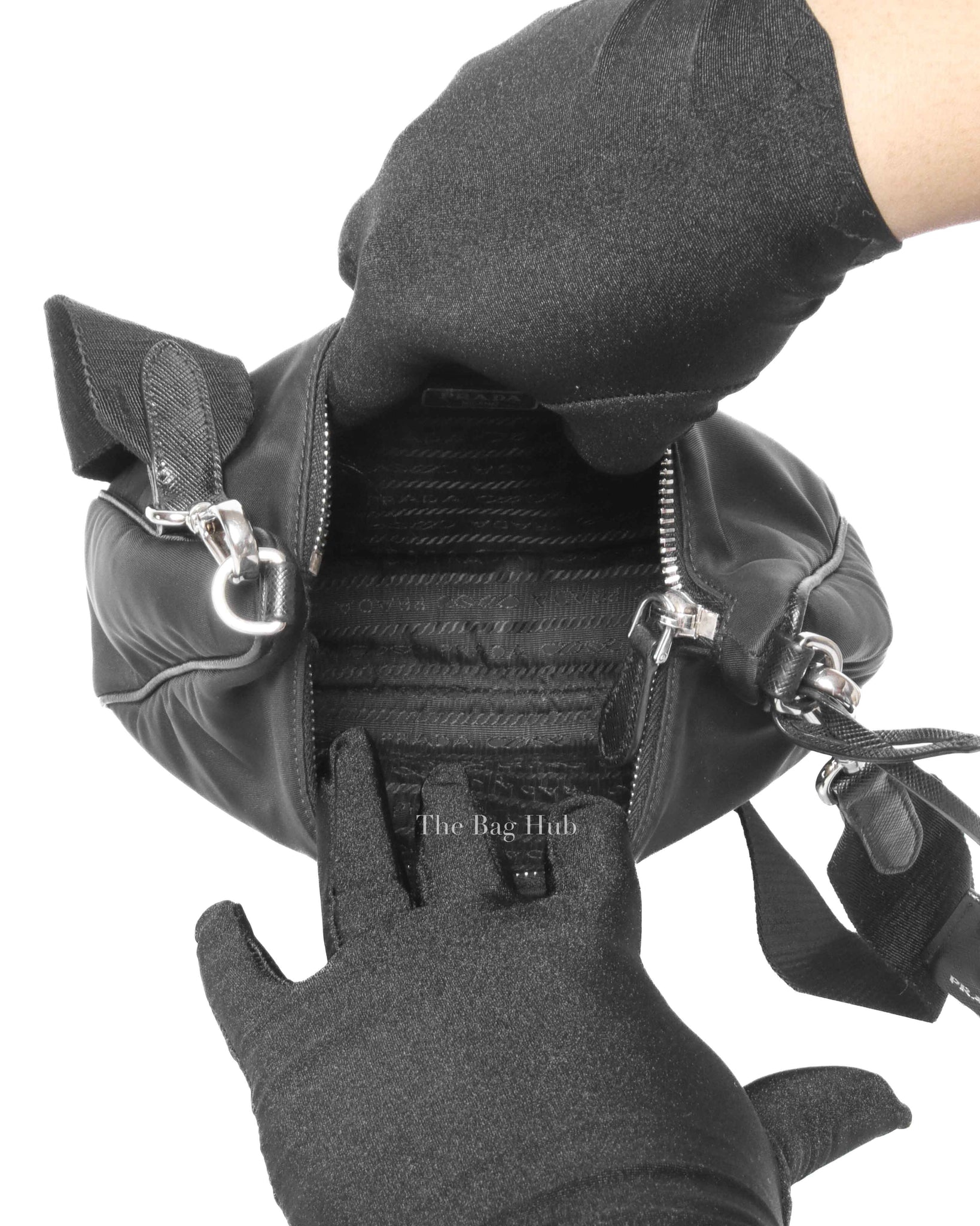 Prada Black Nylon Tessuto Re-Edition 2005 Shoulder Bag 1BH204