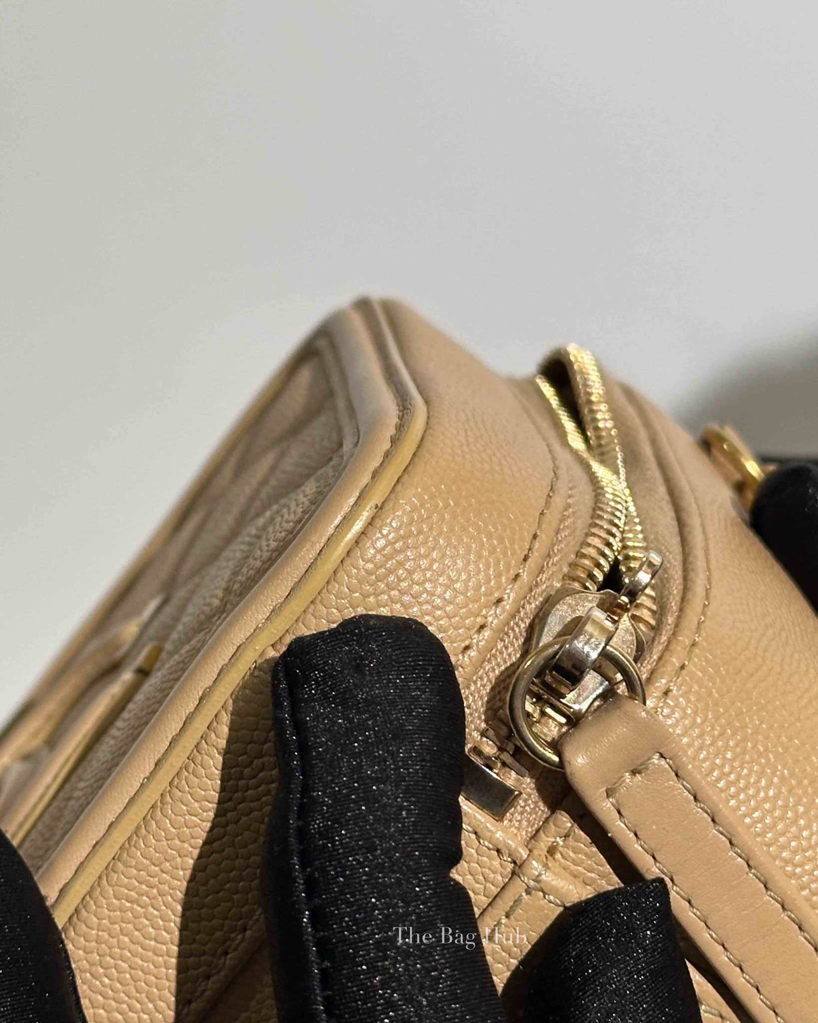 Chanel Beige Caviar Quilted Small CC Filigree Vanity Case GHW