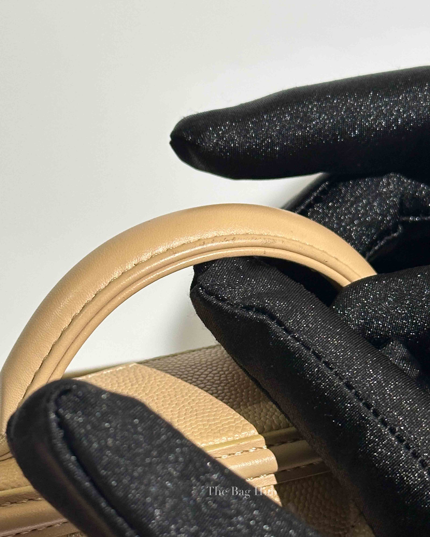 Chanel Beige Caviar Quilted Small CC Filigree Vanity Case GHW