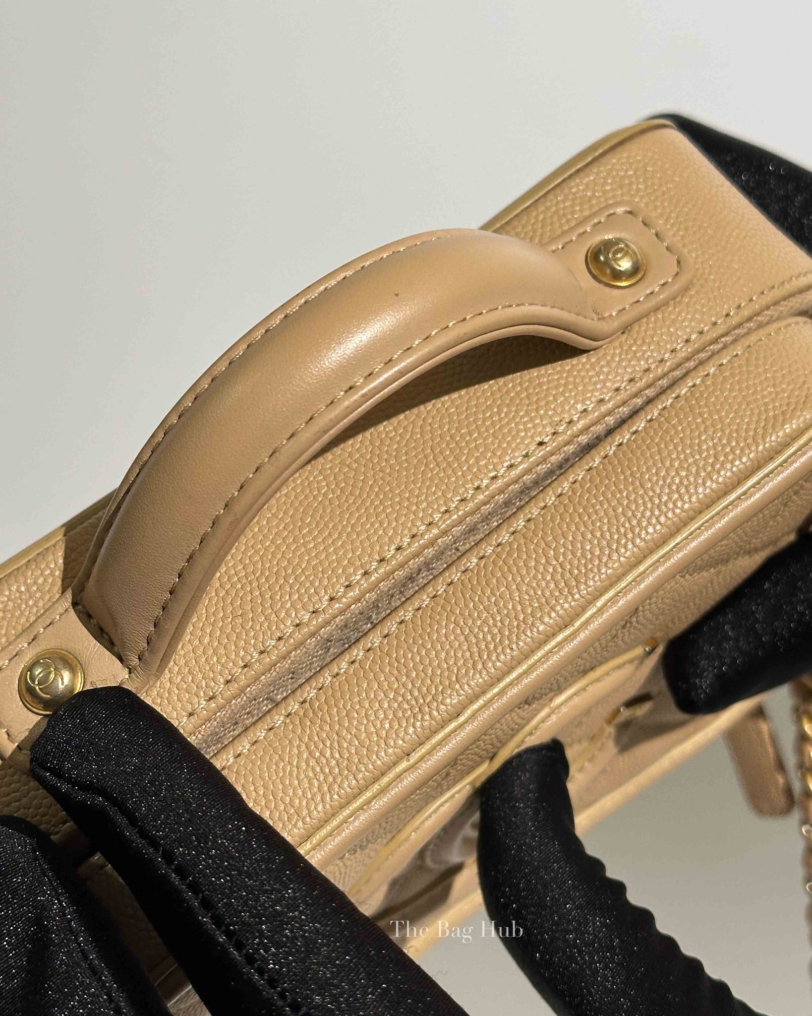 Chanel Beige Caviar Quilted Small CC Filigree Vanity Case GHW