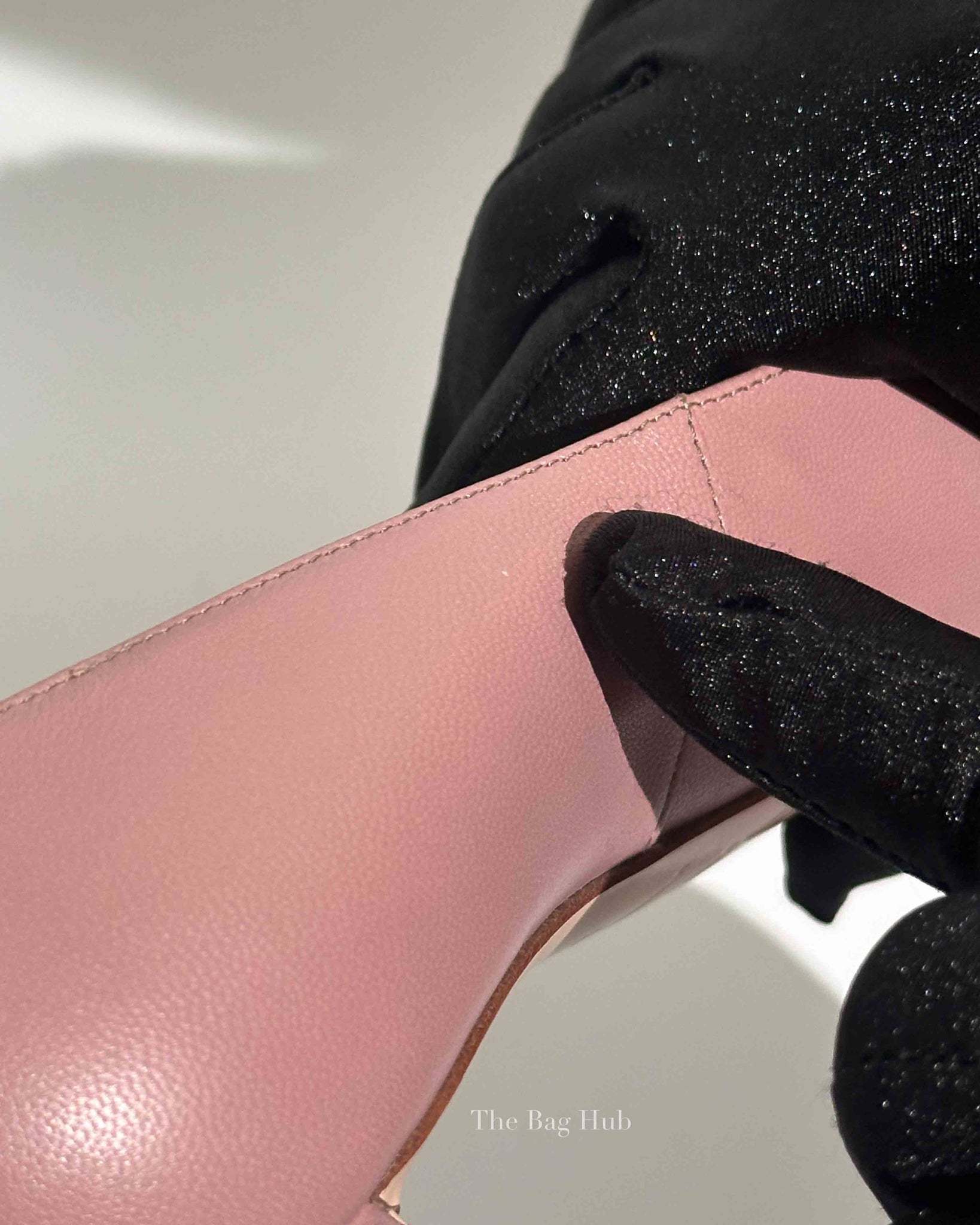 Roger Vivier Blush Leather Tres Vivier Pumps Size 35.5