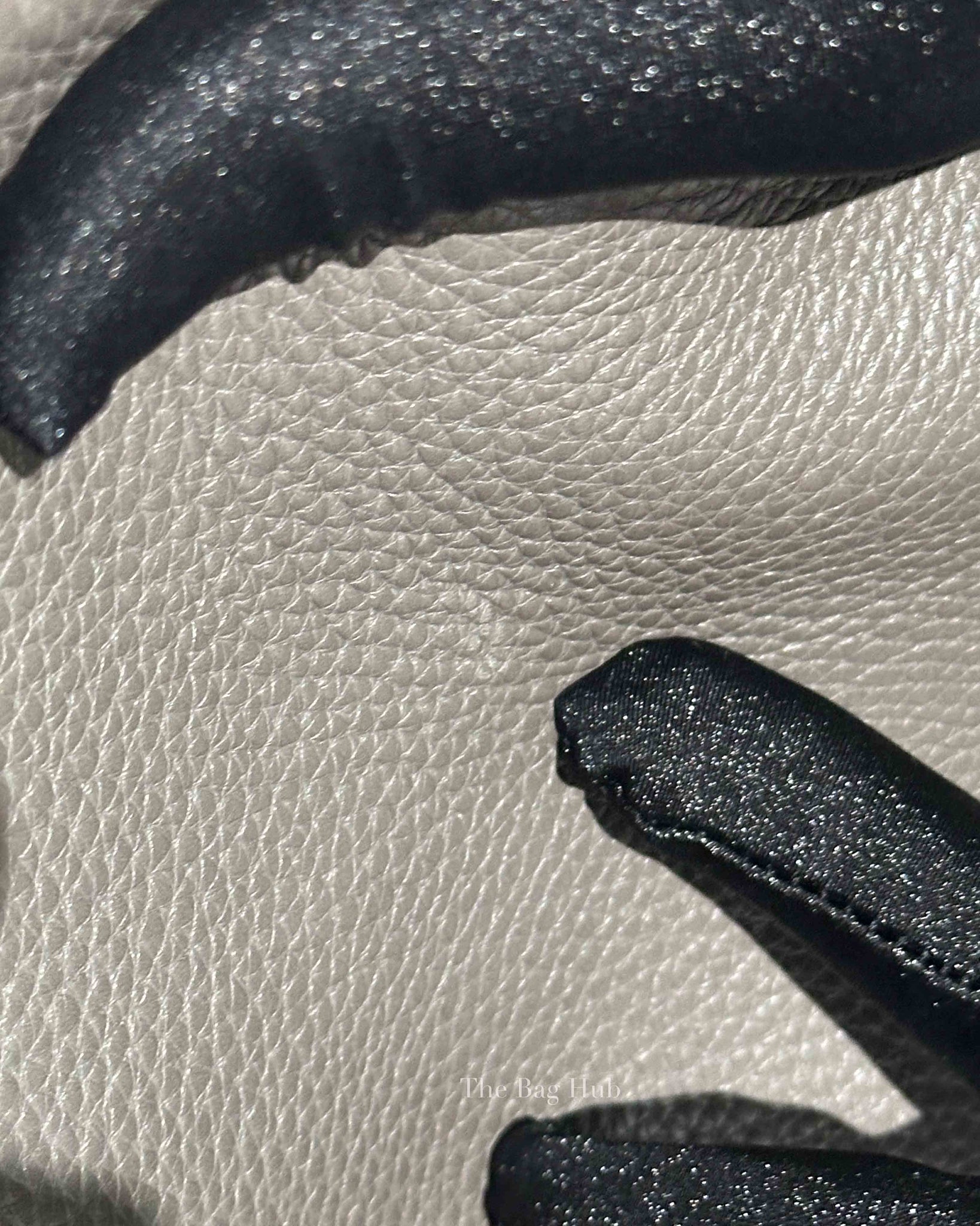 Gucci Gray Grained Calfskin Greenwich Large Tote Bag