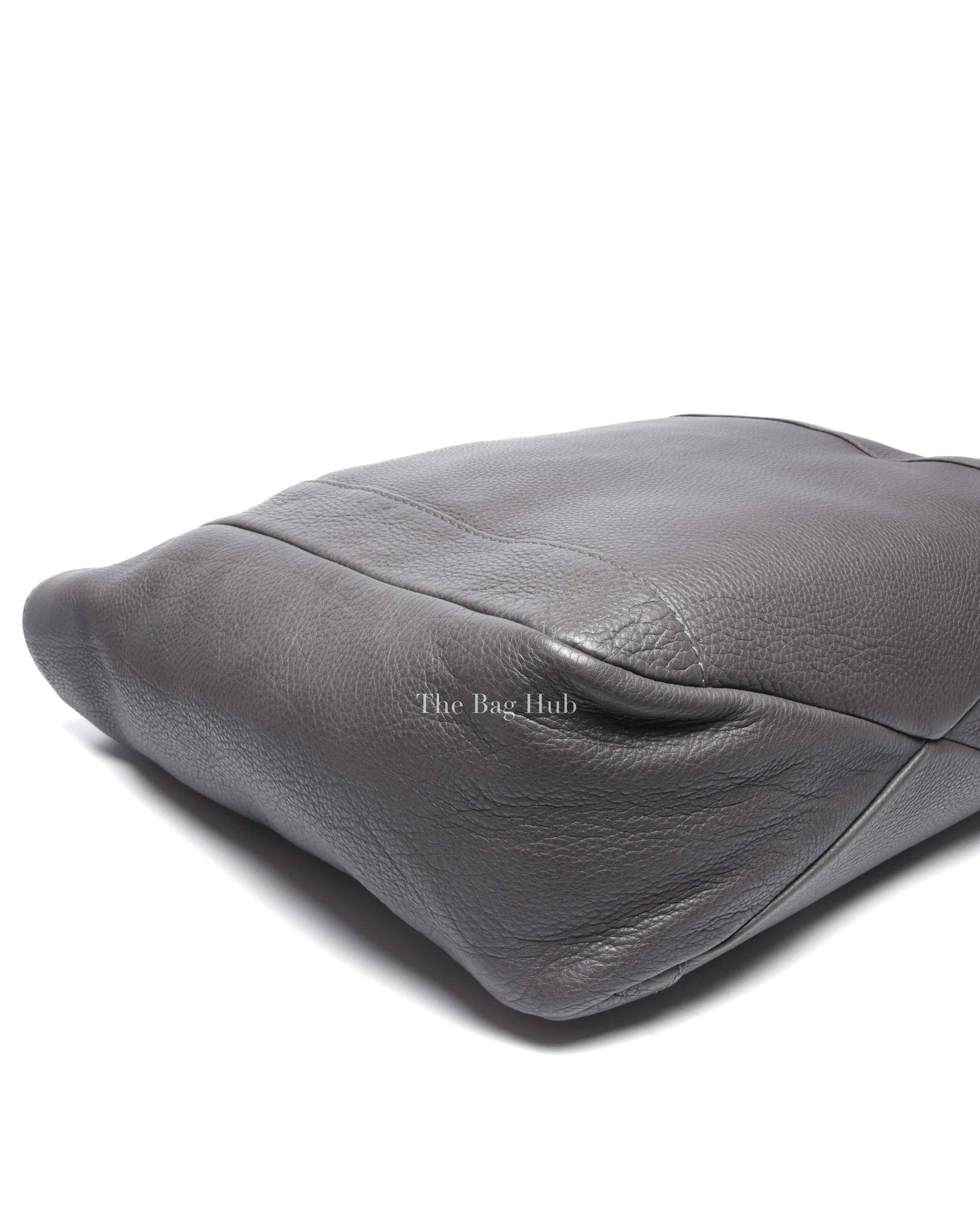 Gucci Gray Grained Calfskin Greenwich Large Tote Bag