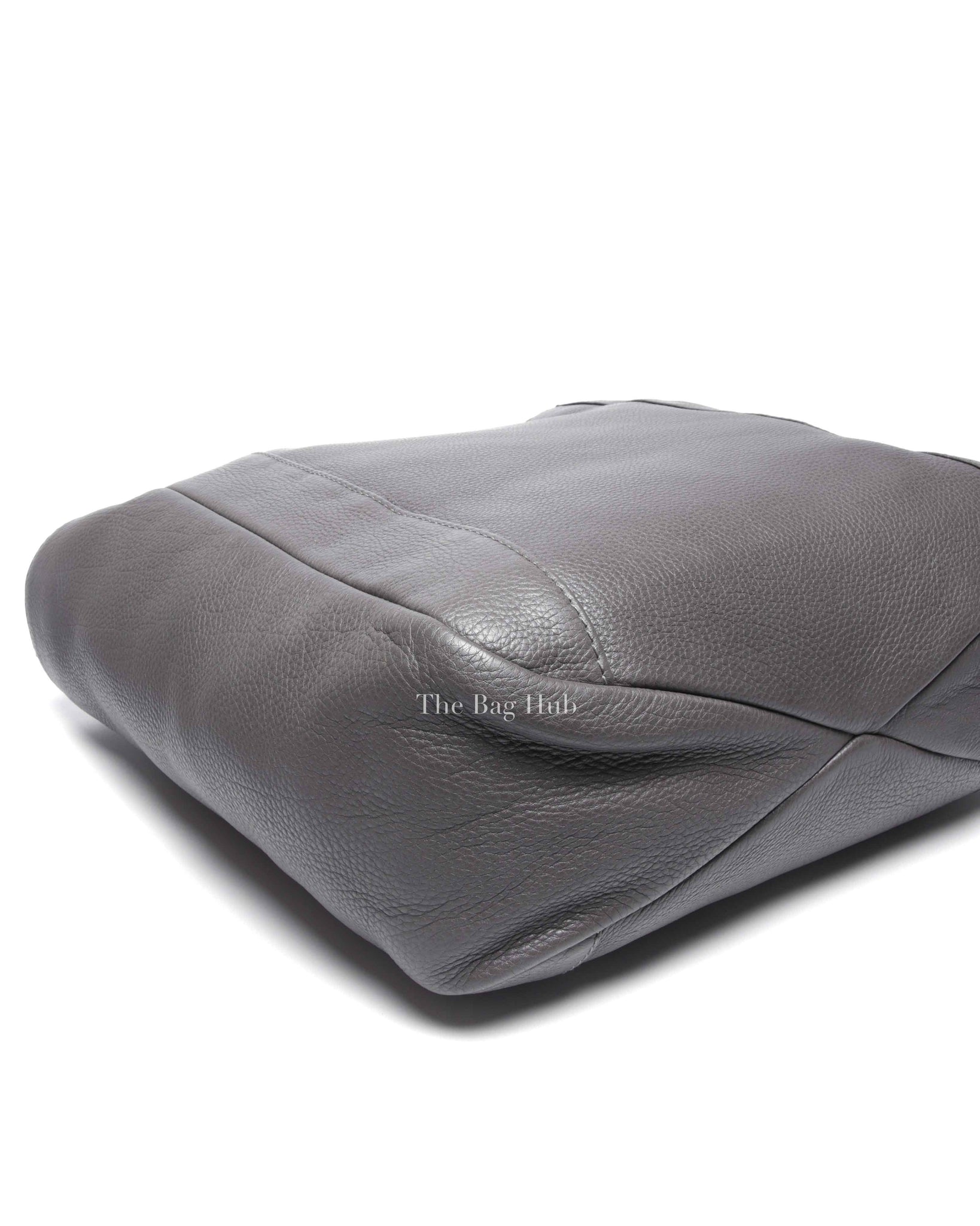 Gucci Gray Grained Calfskin Greenwich Large Tote Bag