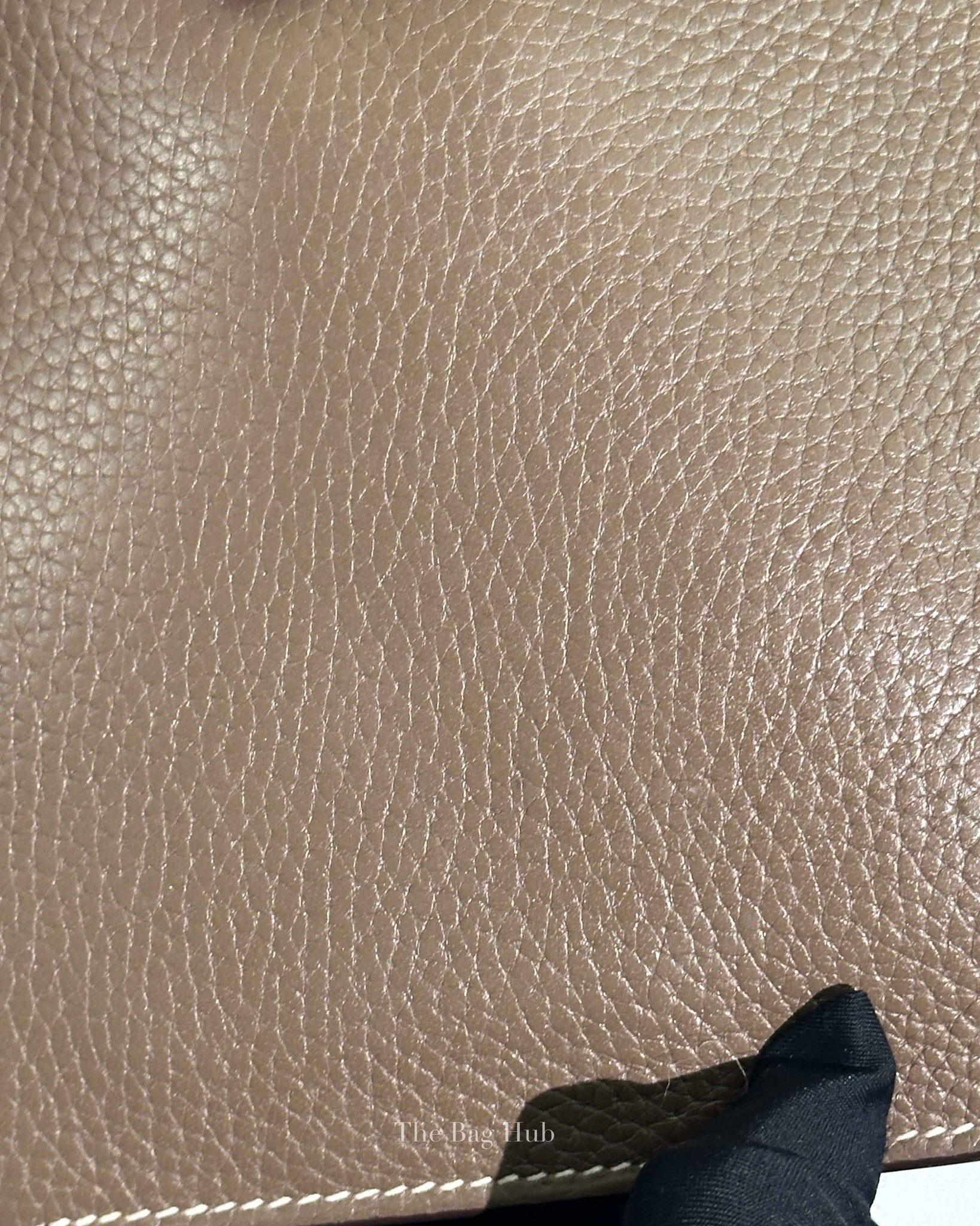 Hermes Etoupe Taurillon Clemence Leather Halzan 25 Bag PHW