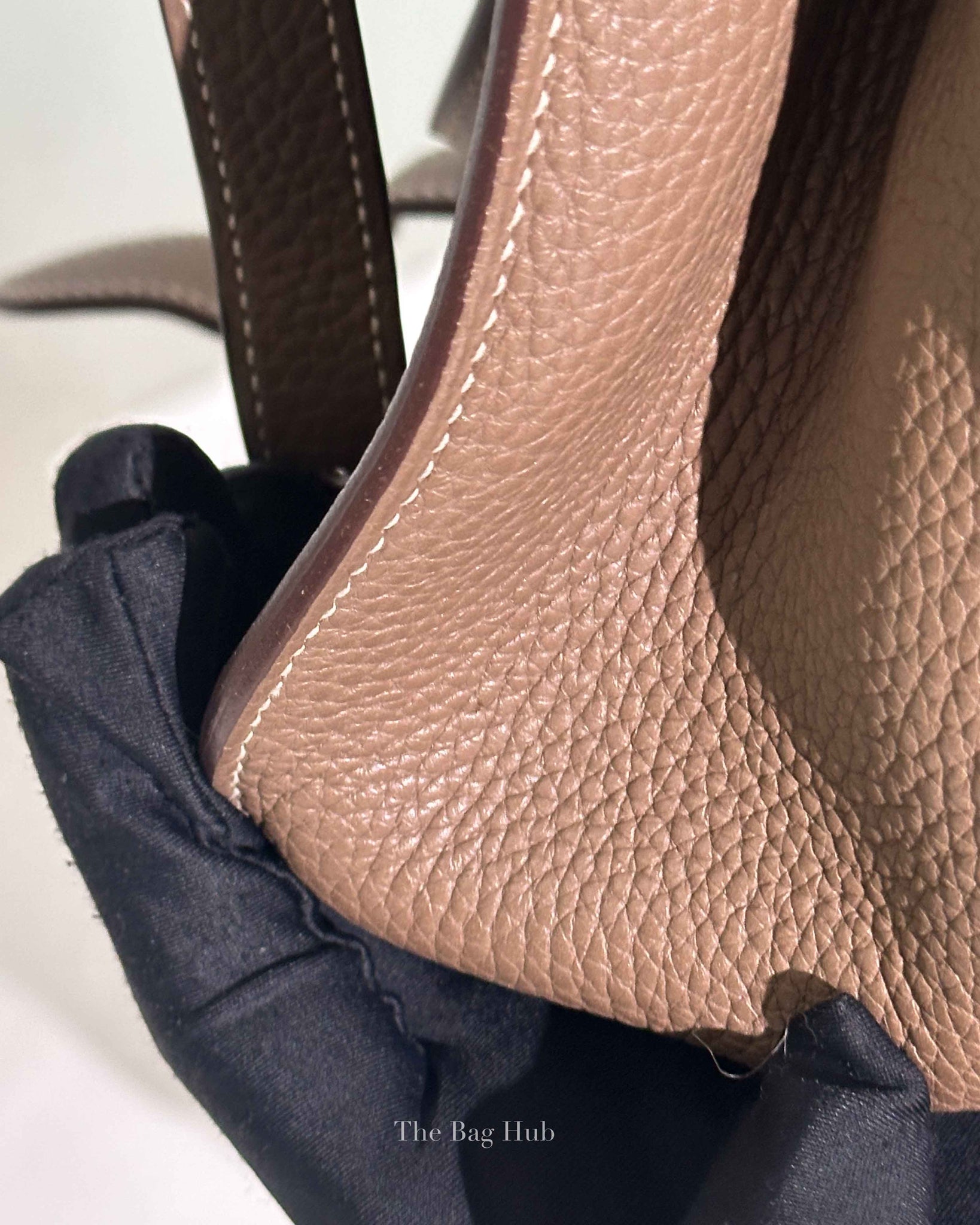 Hermes Etoupe Taurillon Clemence Leather Halzan 25 Bag PHW