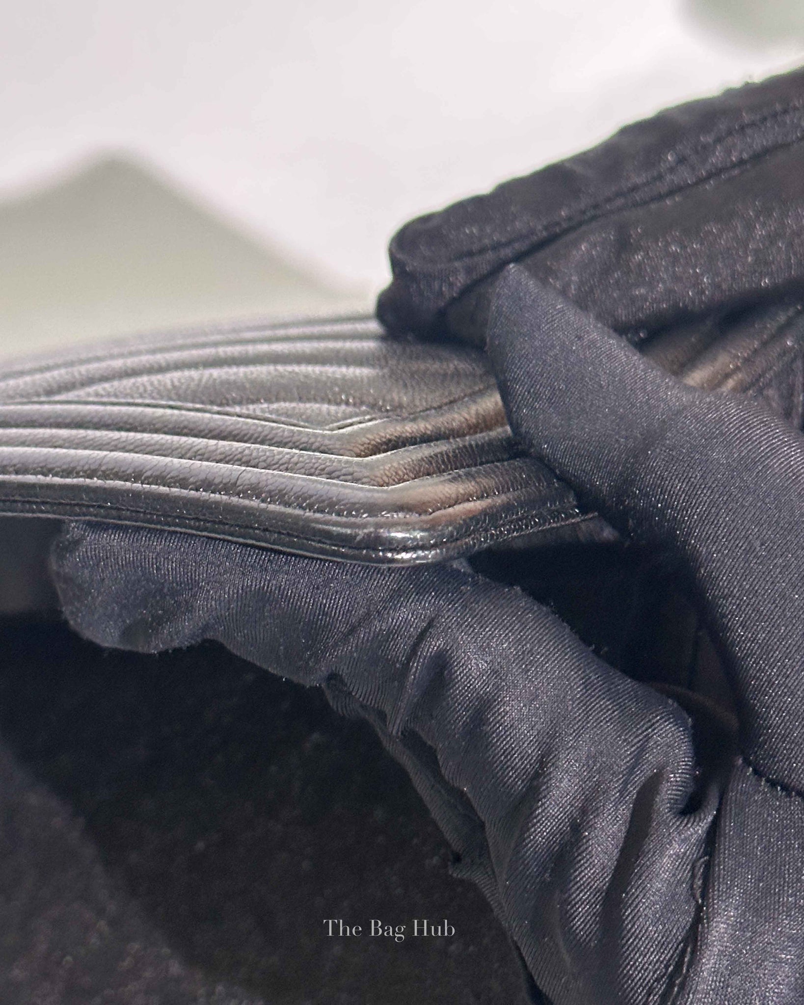 Chanel Black Chevron Caviar Old Medium Le Boy Bag GHW