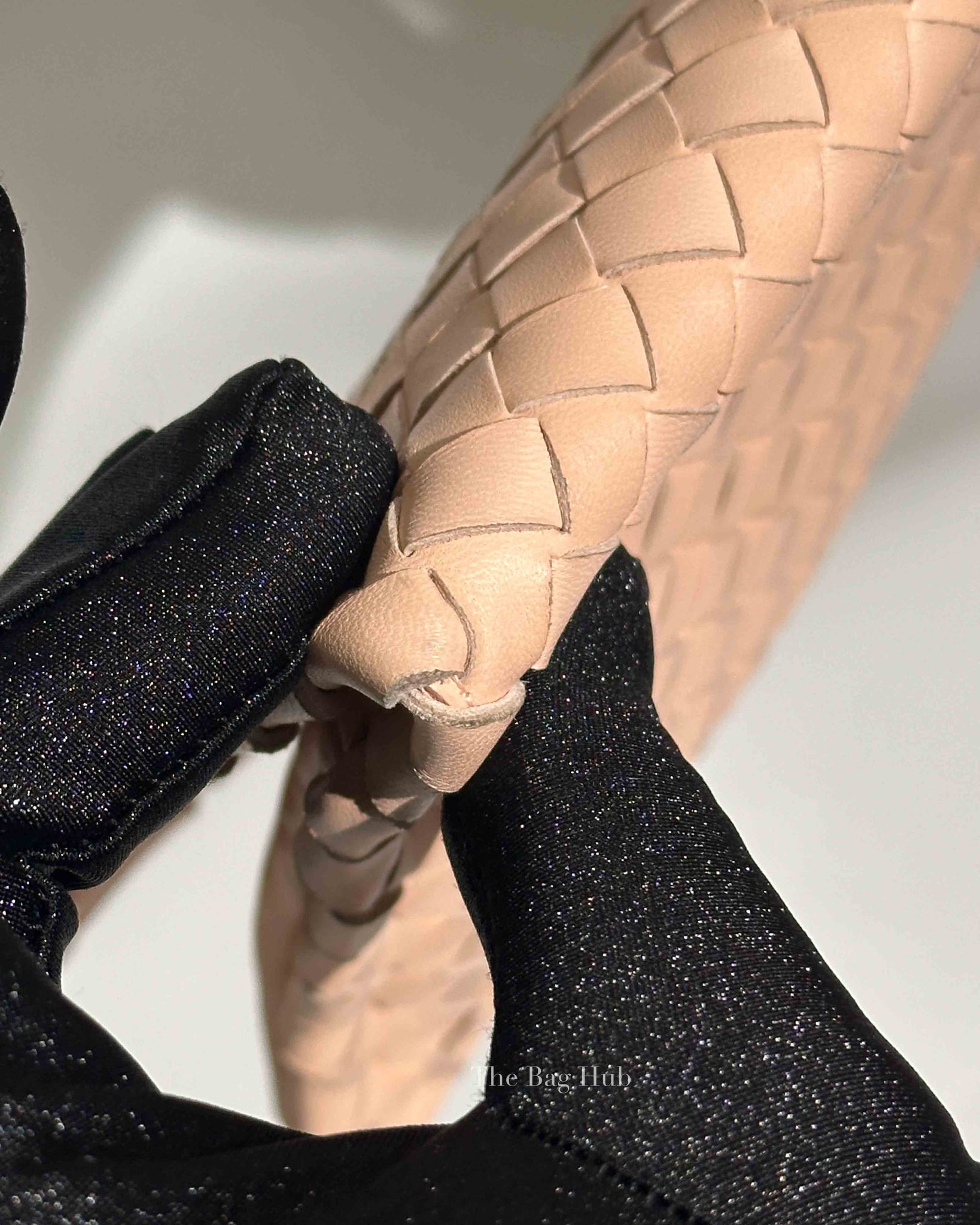 Bottega Veneta Pink Intrecciato Leather Turnlock Fold Over Clutch