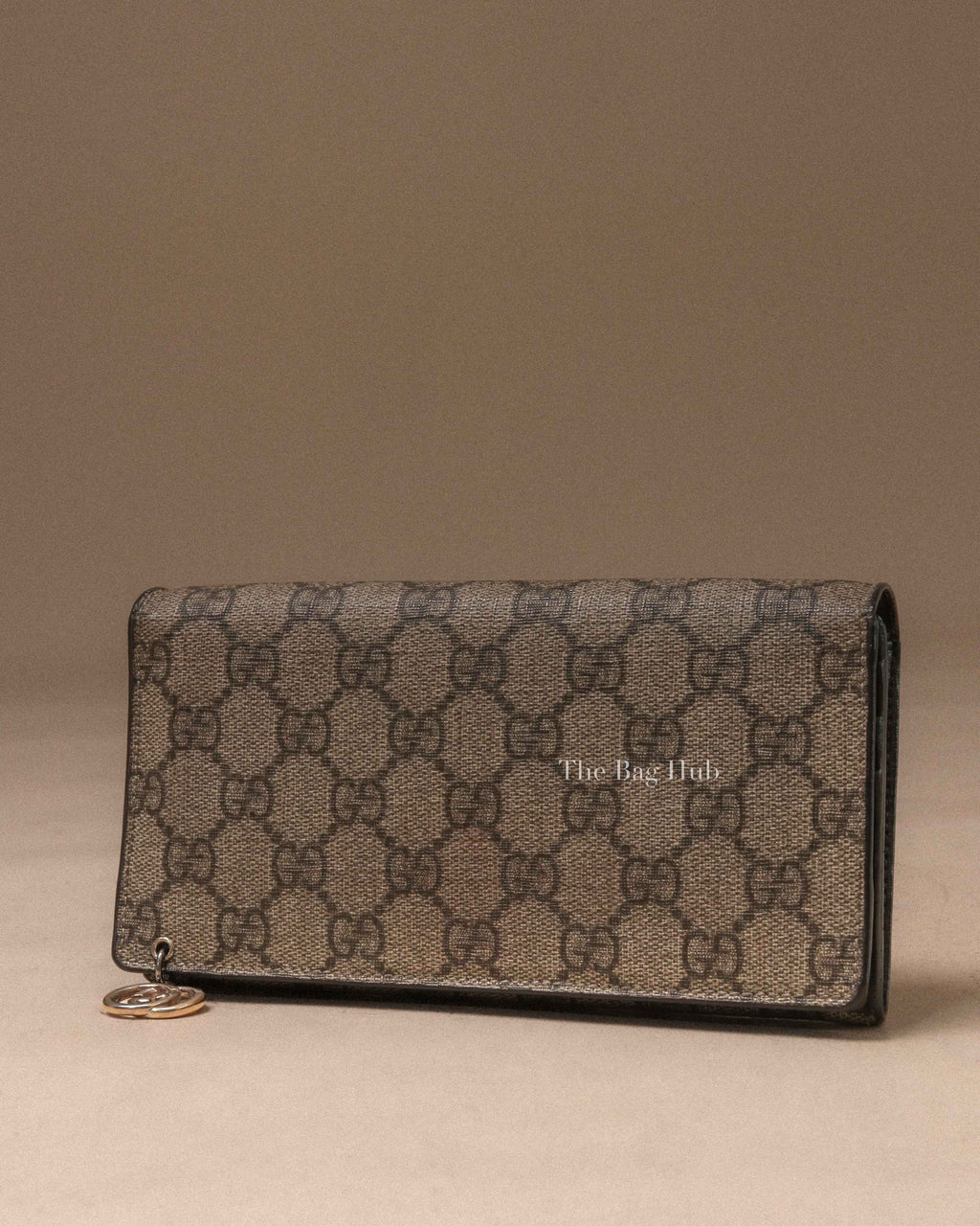 Gucci Beige/Ebony Canvas Interlocking G Charm Bi-Fold Wallet