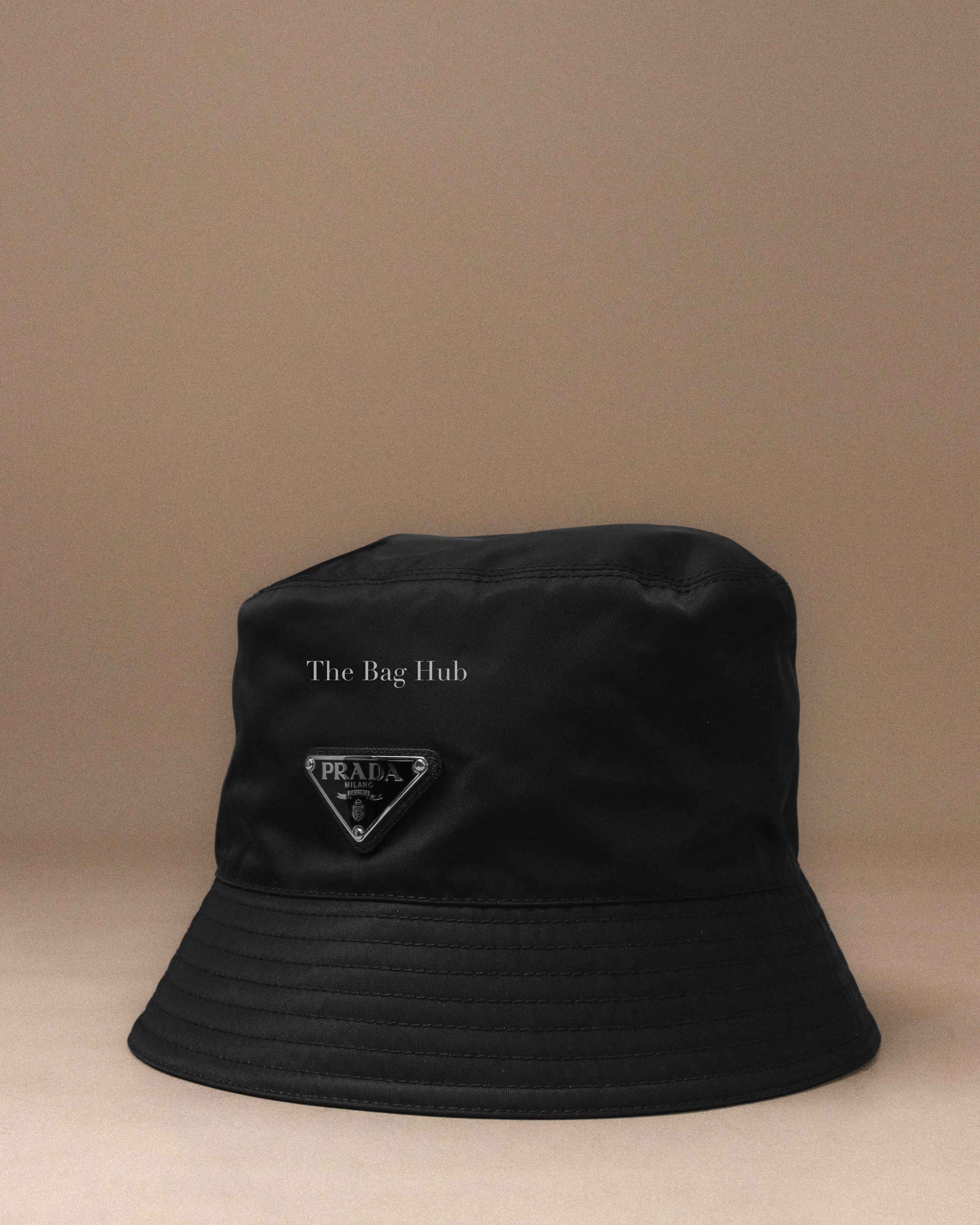PRADA RE-NYLON BUCKET HAT BLACK Mサイズ Prada Black Re-Nylon Bucket Hat Size M | Designer Brand